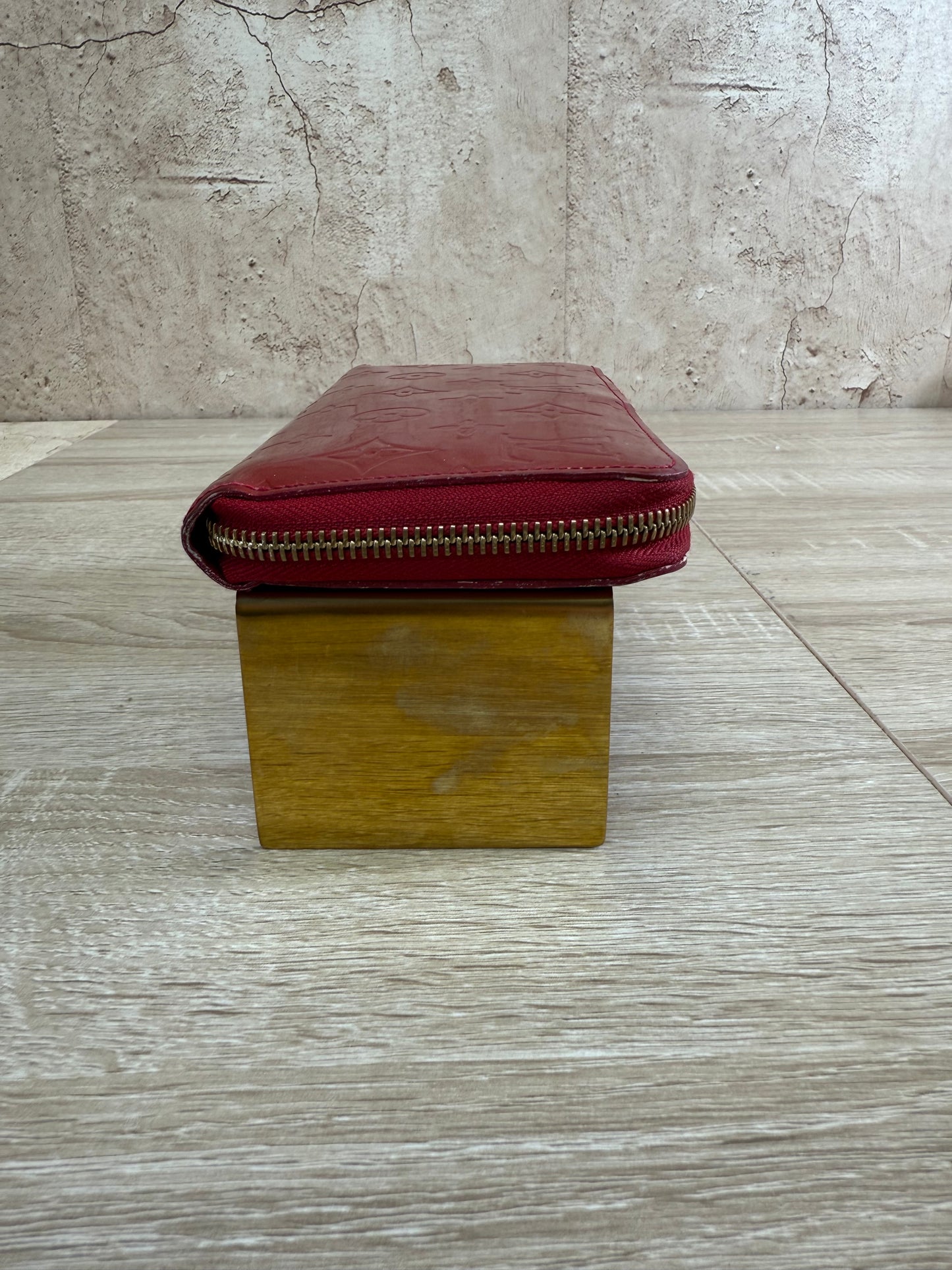 Louis Vuitton Red Vernis Zippy Wallet