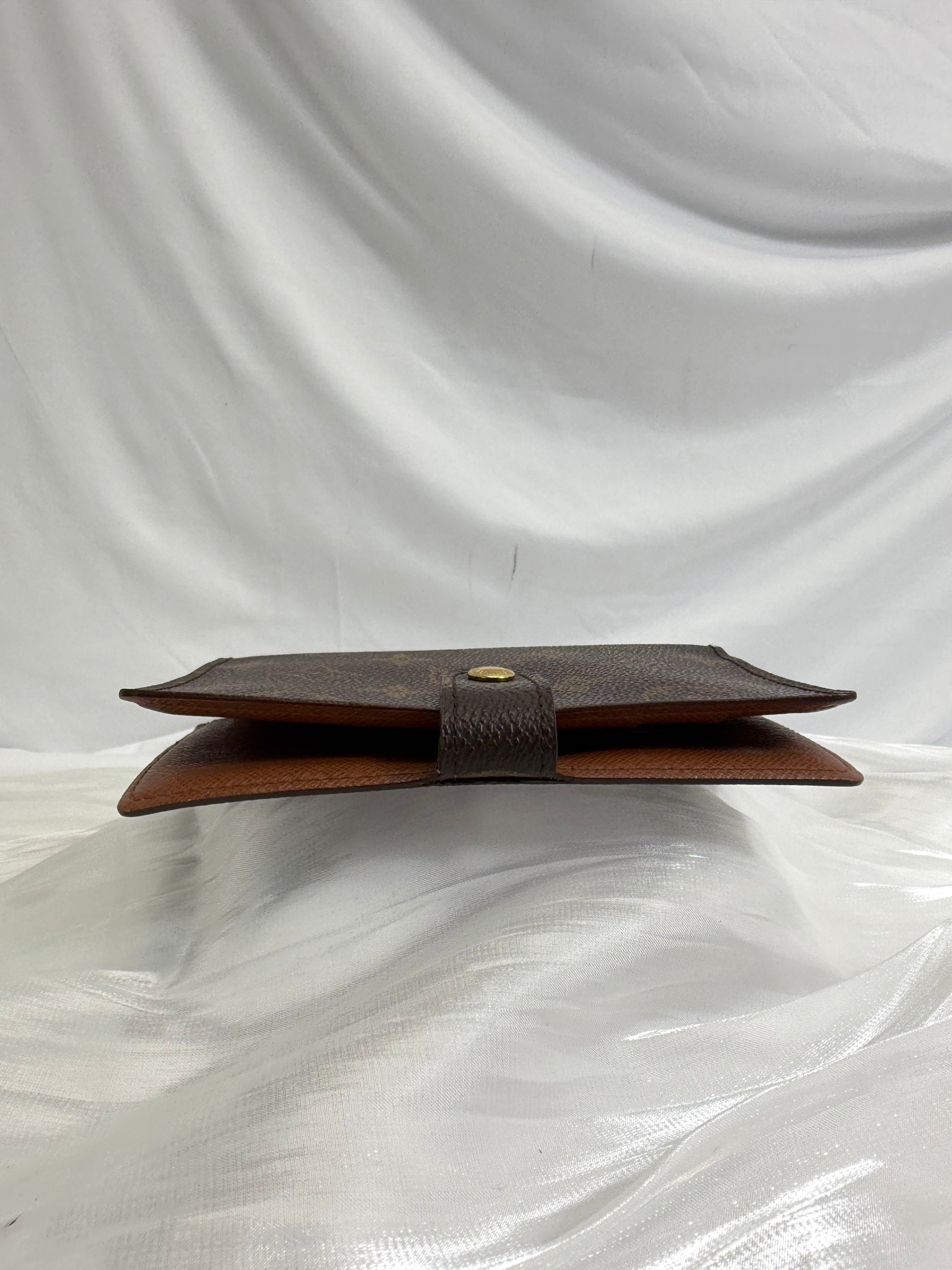 Louis Vuitton Monogram Passport Agenda PM