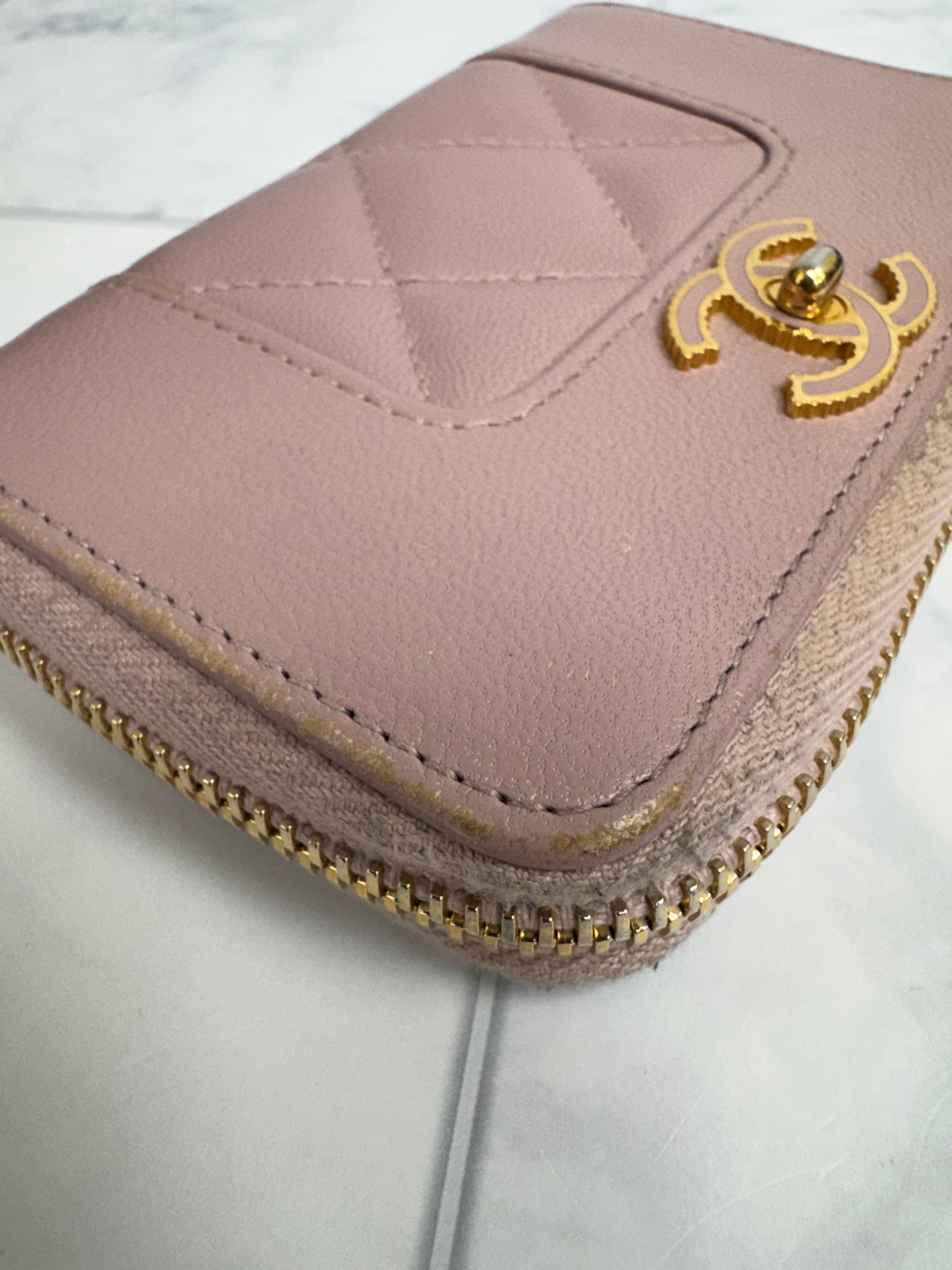 Chanel Pink Diamond Quilted Leather Mademoiselle Compact Zippy