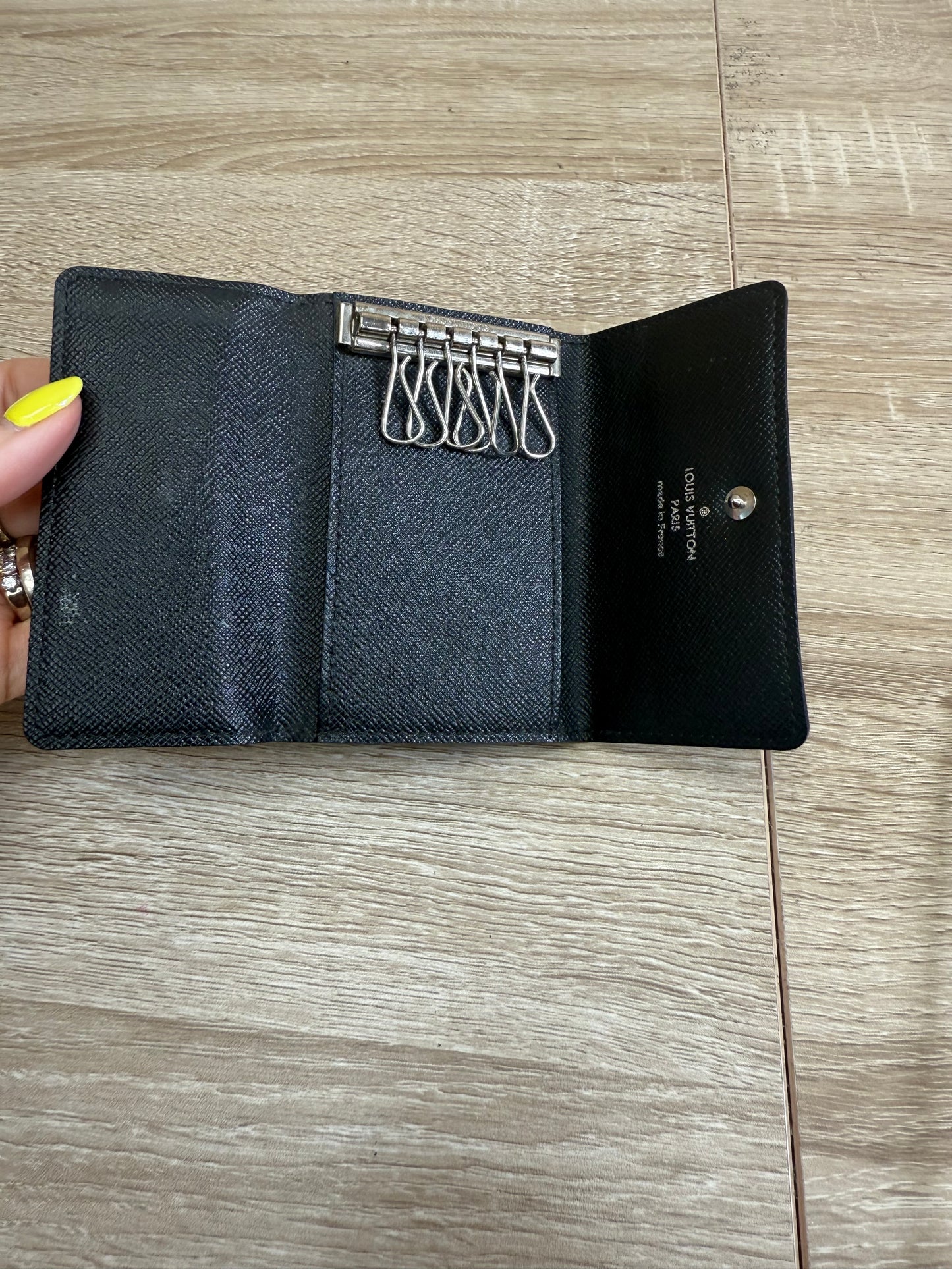 Louis Vuitton Damier Graphite 6 Ring Key Holder
