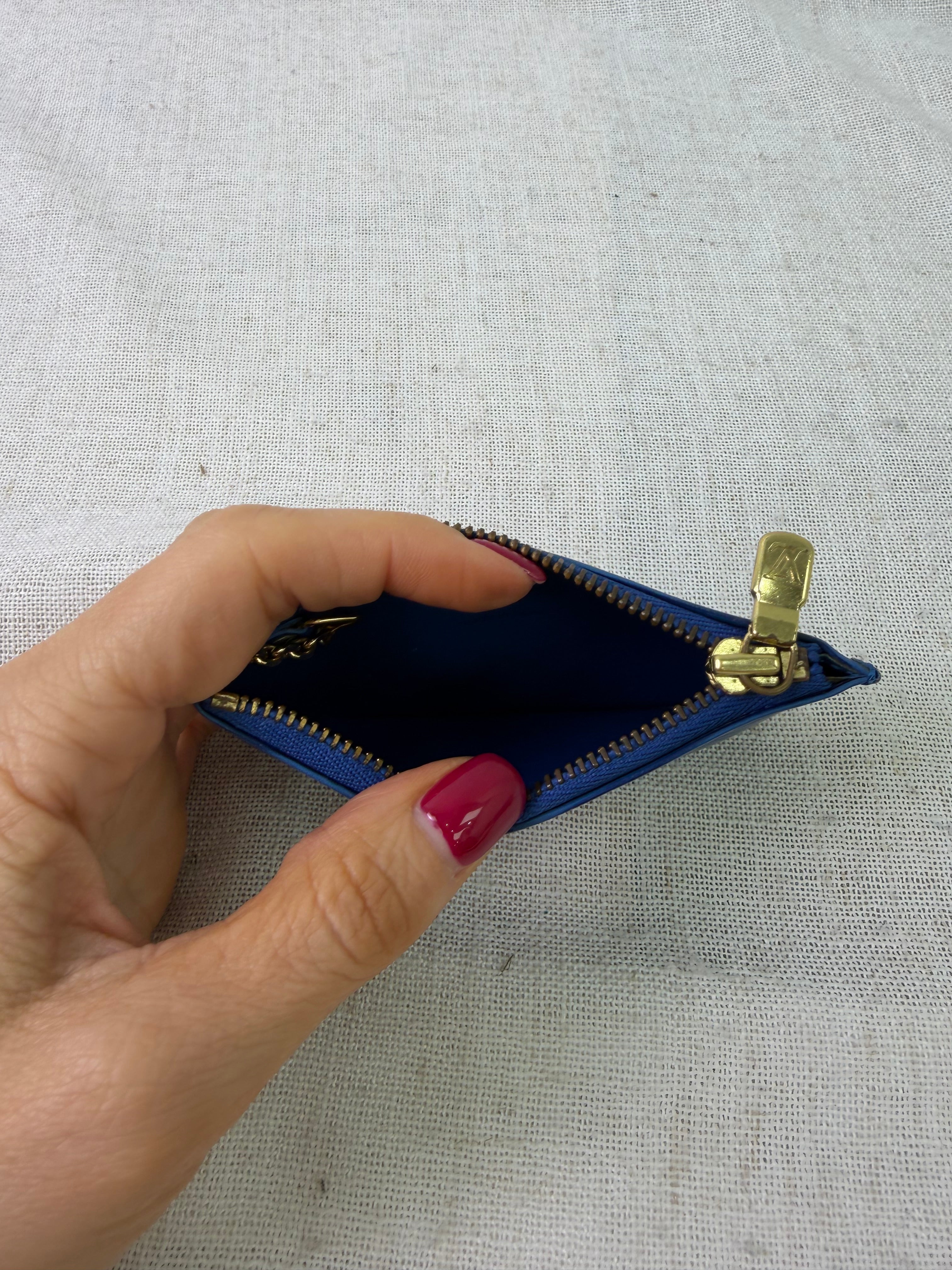 Louis Vuitton Blue Epi Key Cles