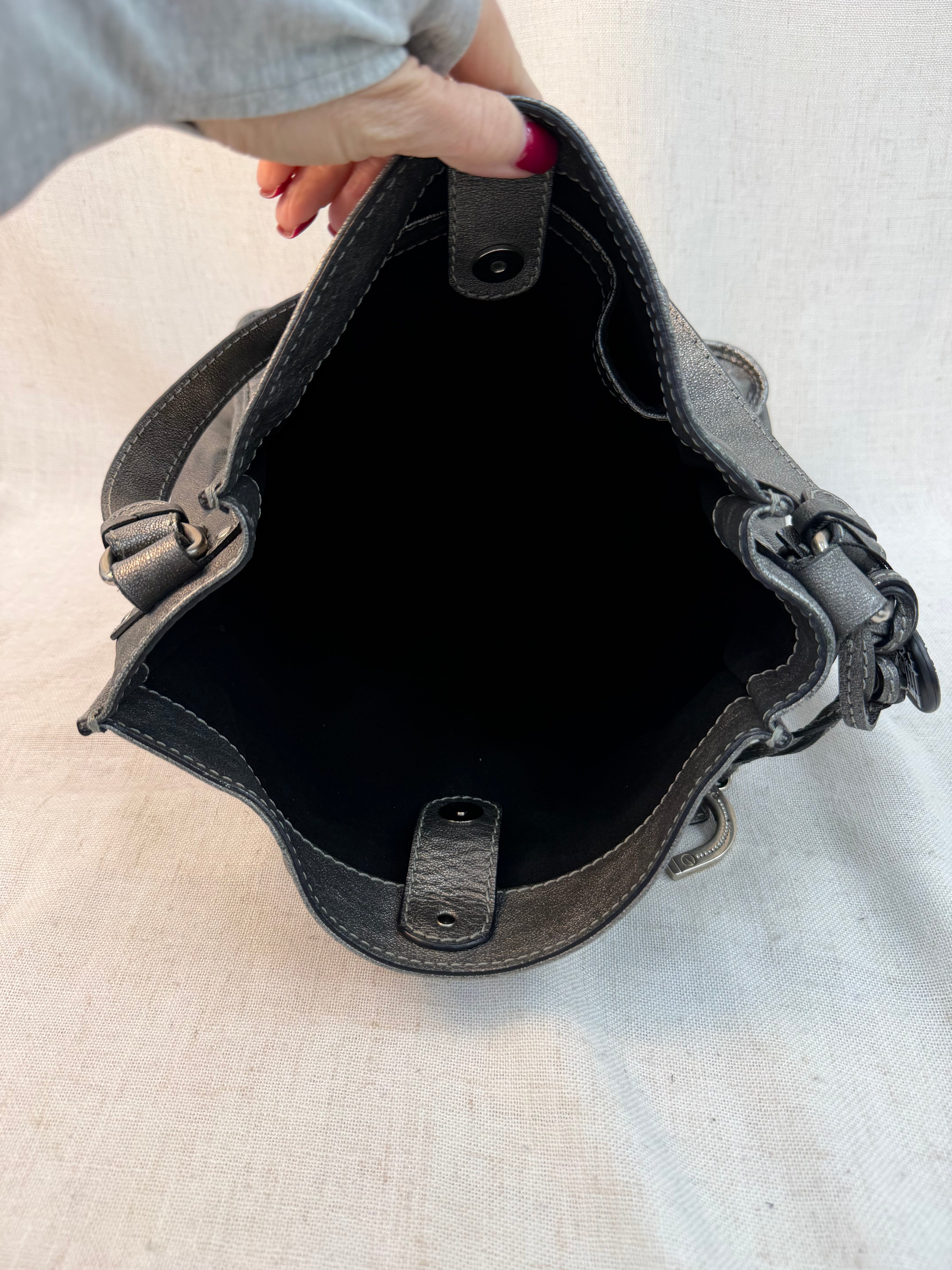 Chloe Metallic Silver Leather Kerala Shoulder Bag