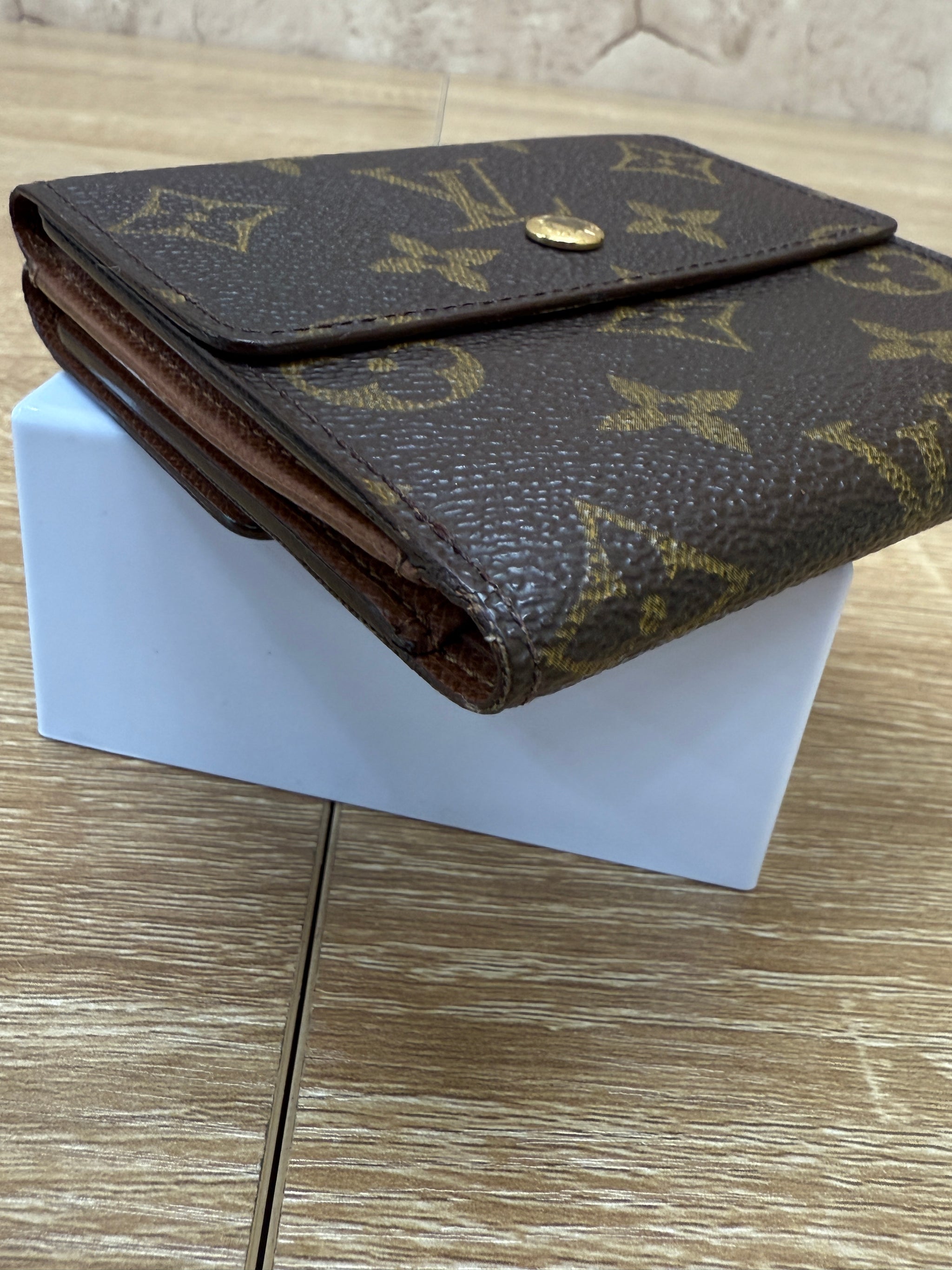 Louis Vuitton Monogram Elise Wallet