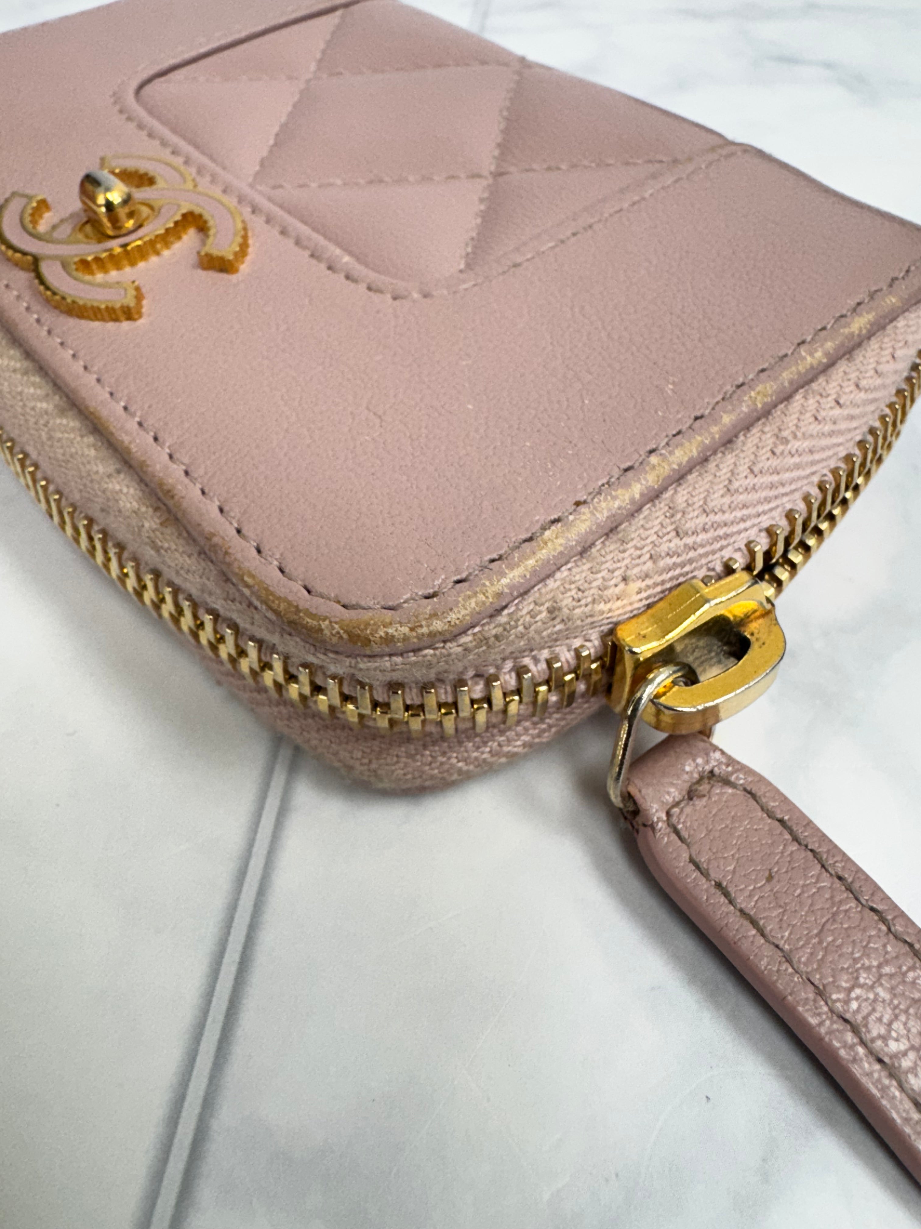 Chanel Pink Diamond Quilted Leather Mademoiselle Compact Zippy