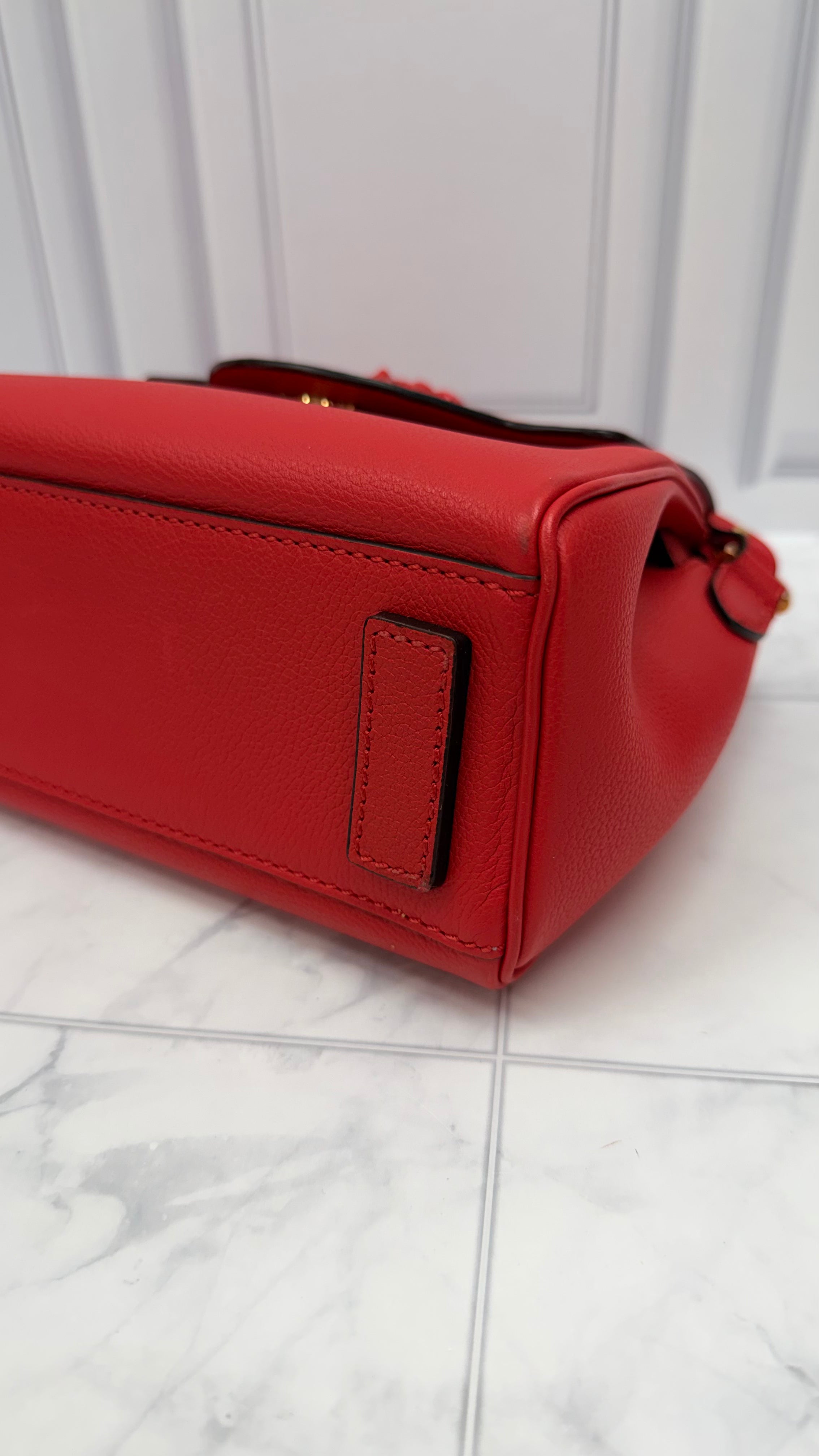 *DONS DROP* Versace Red Calfskin Leather Small La Medusa Handbag