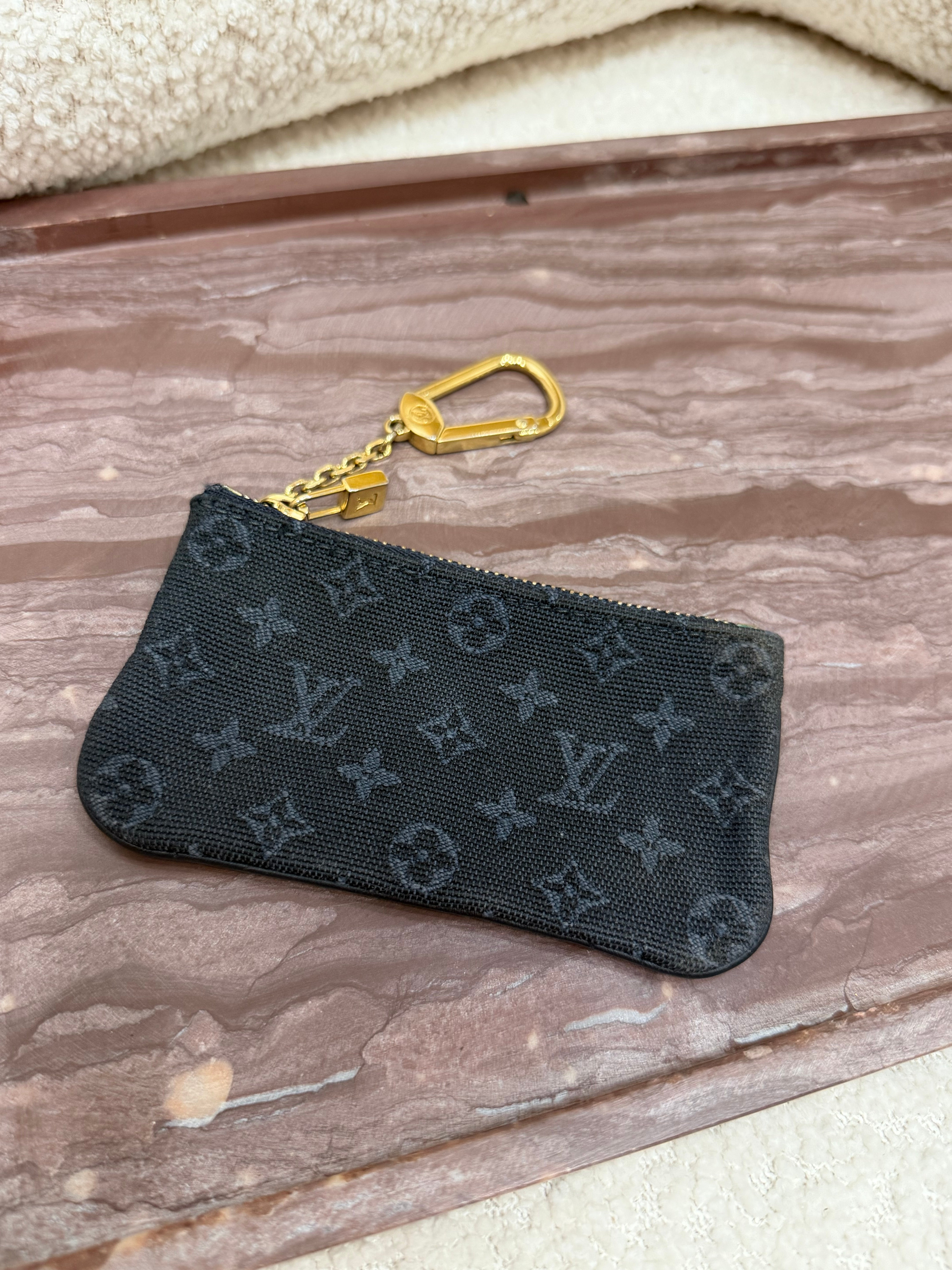 Louis Vuitton Navy Blue Mini Lin Key Cles