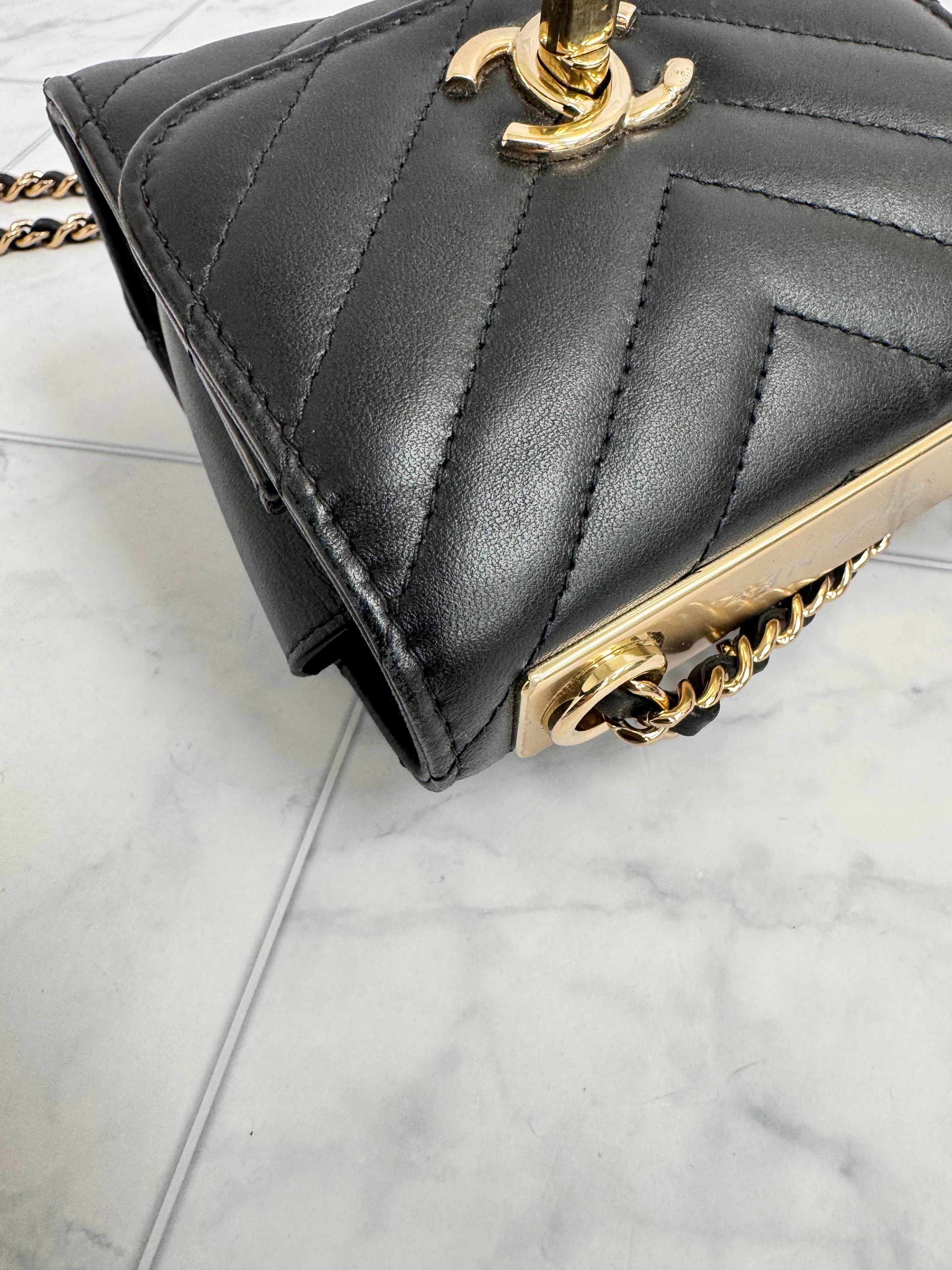 *DONS DROP* Chanel Black Quilted Lambskin Leather Trendy CC Mini Crossbody