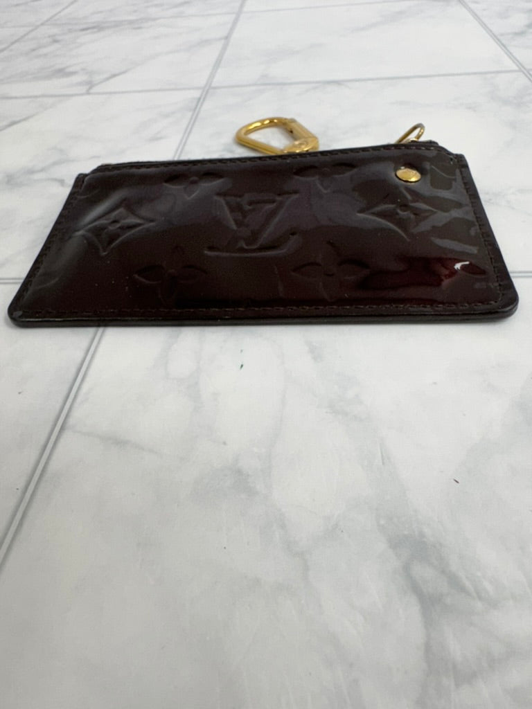 Louis Vuitton Burgundy Monogram Vernis Key Cles