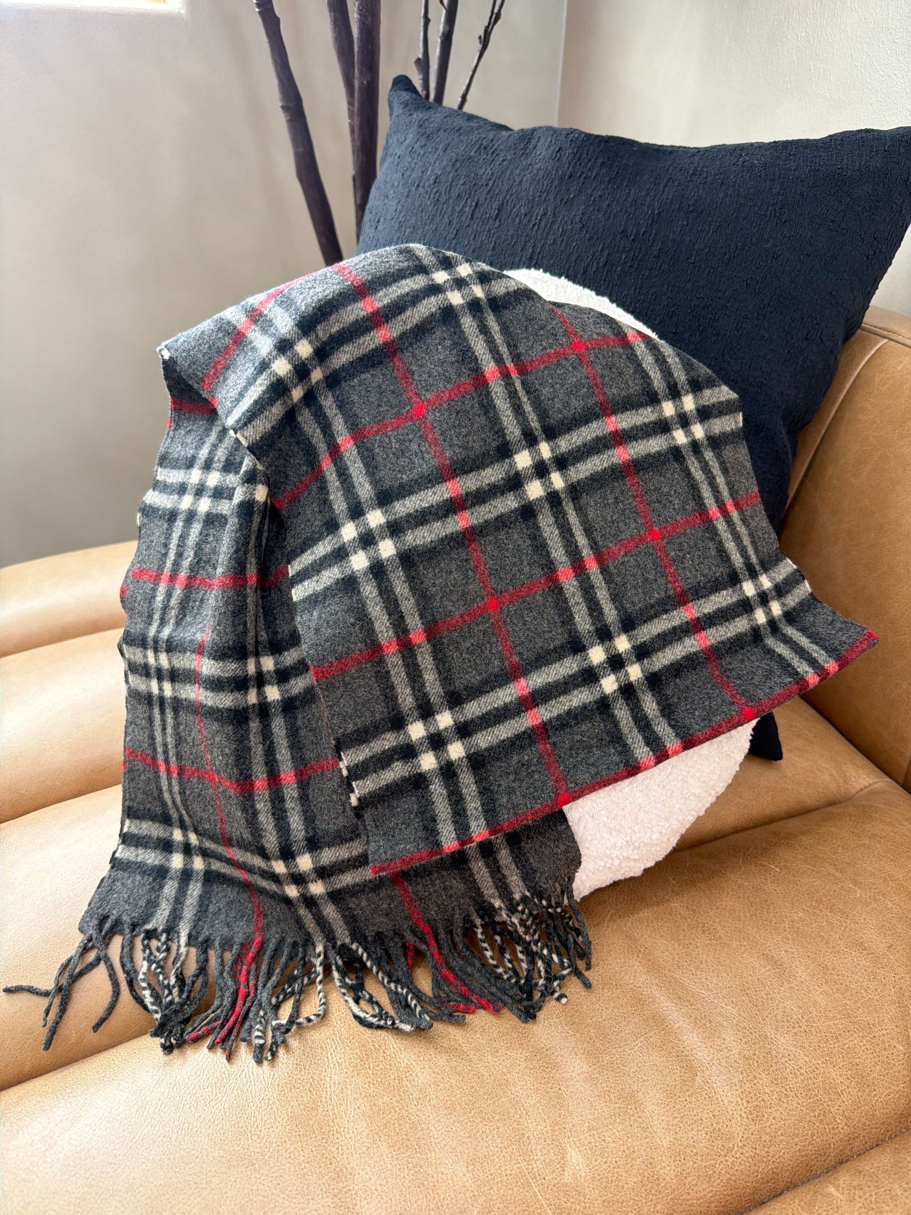 Burberry Vintage Dark Gray Novacheck Cashmere Scarf