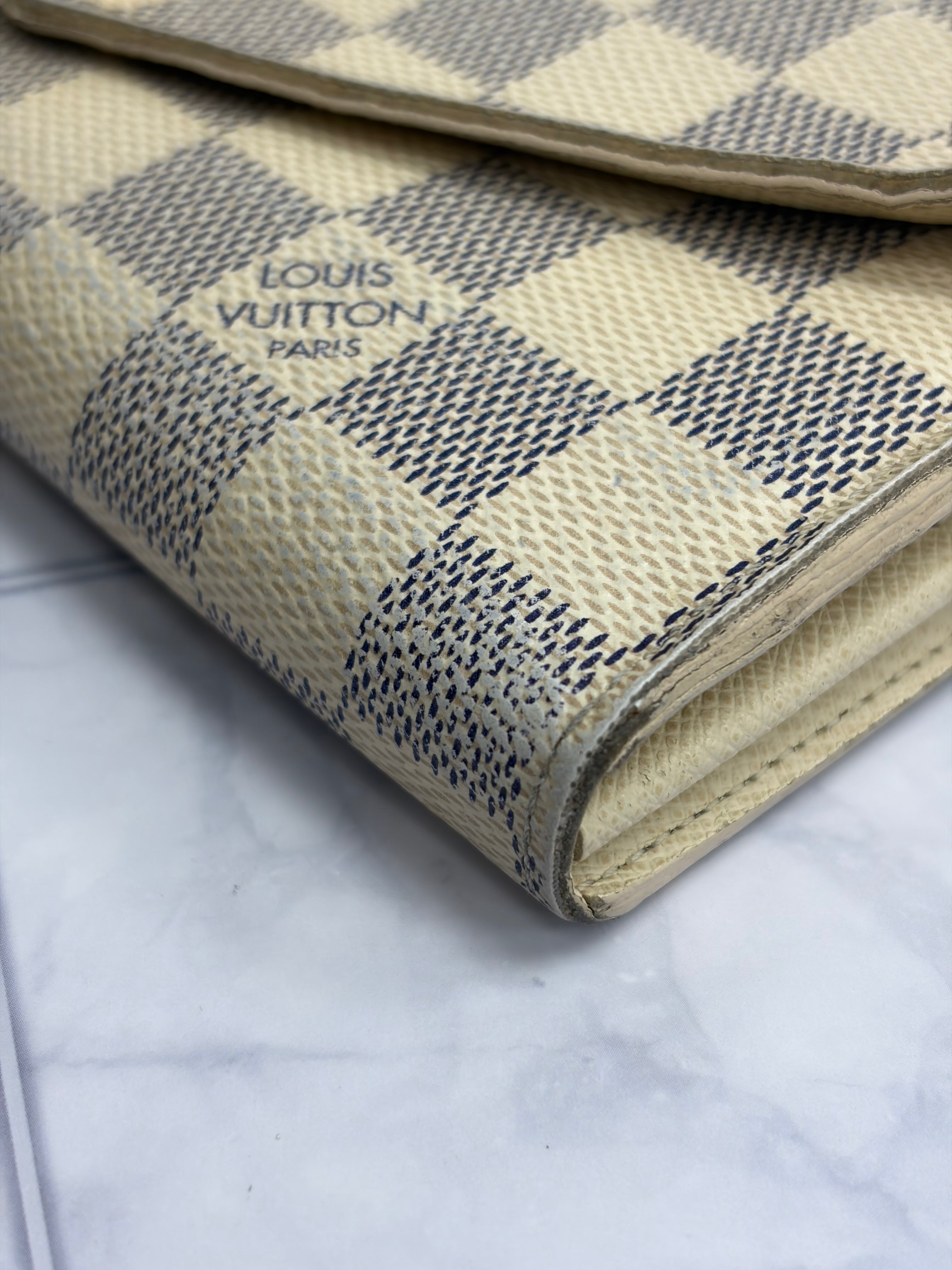 Louis Vuitton Damier Azur Sarah Wallet