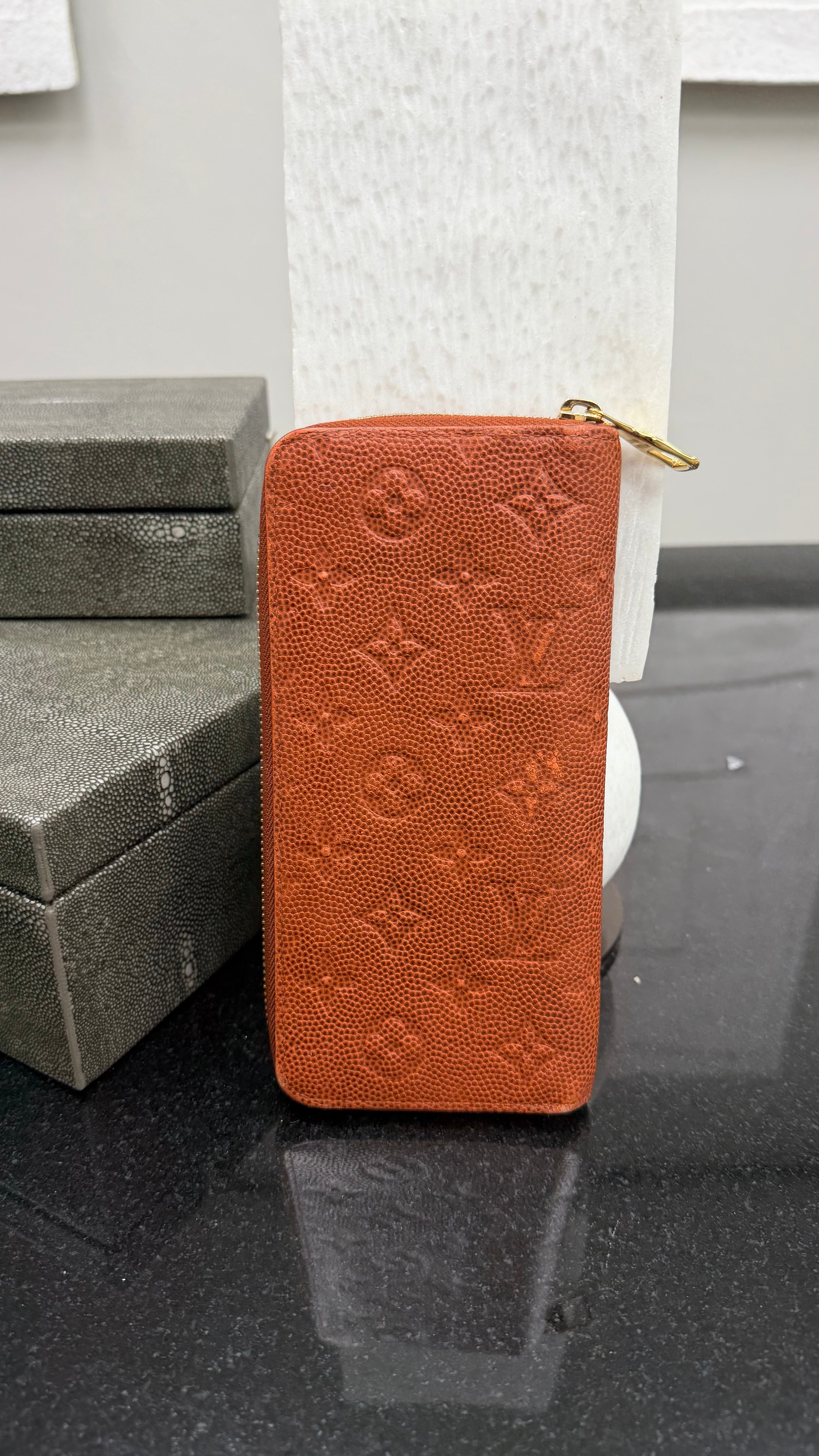 Louis Vuitton x NBA Brown Ball Grained Vertical Zippy Wallet