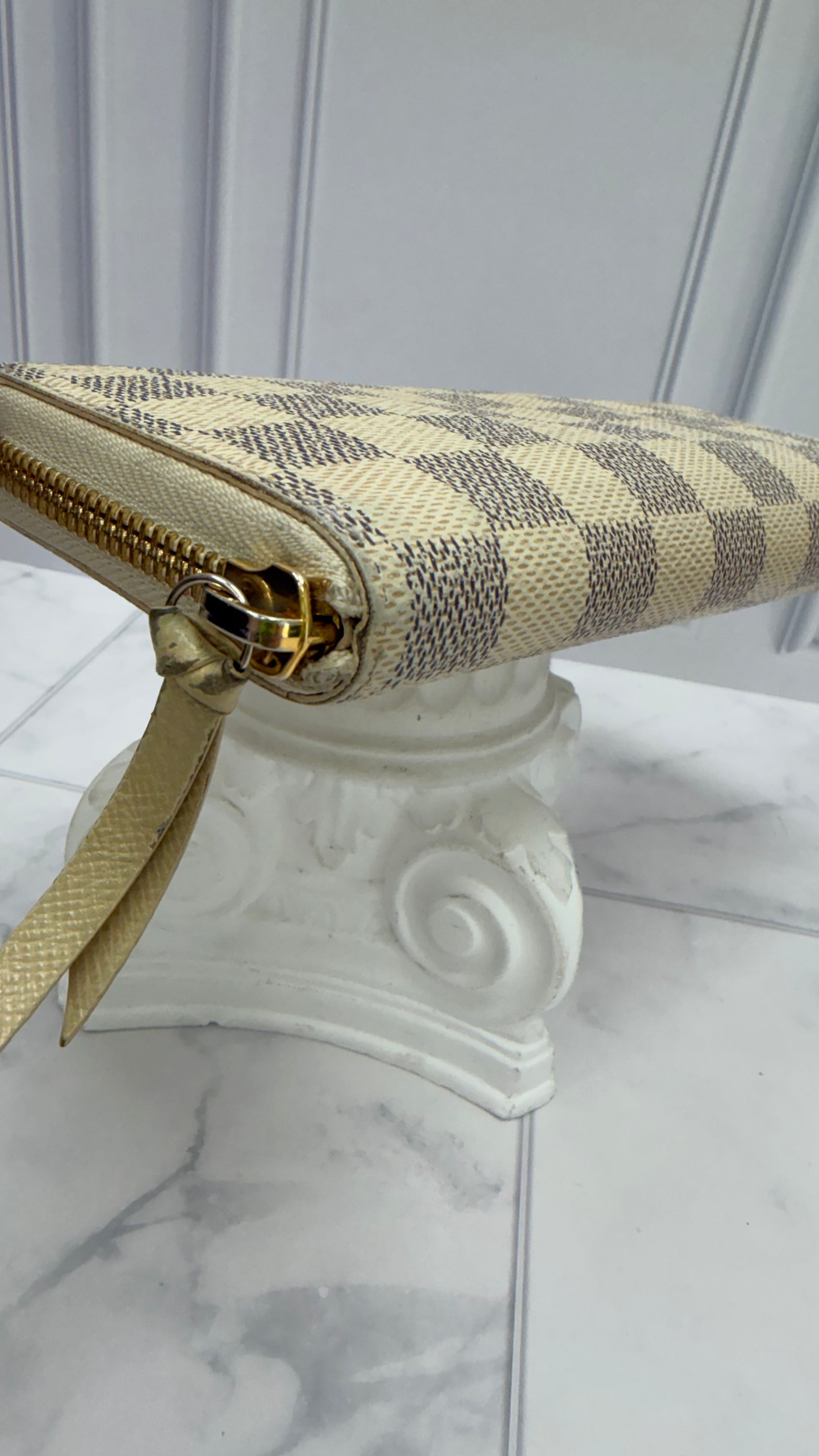 Louis Vuitton Damier Azur Clemence Zippy Wallet