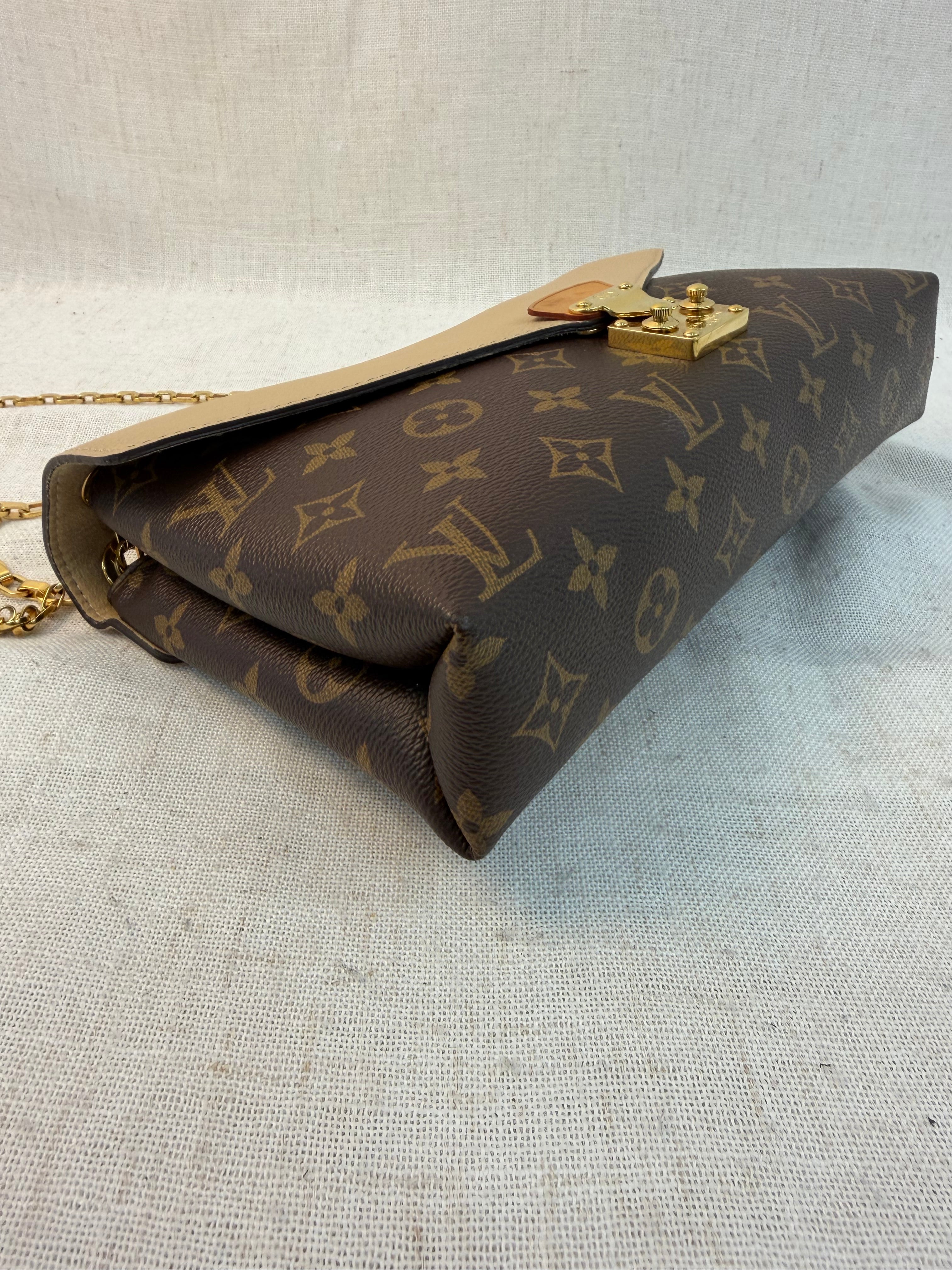Louis Vuitton Monogram Dune Pallas Chain Bag