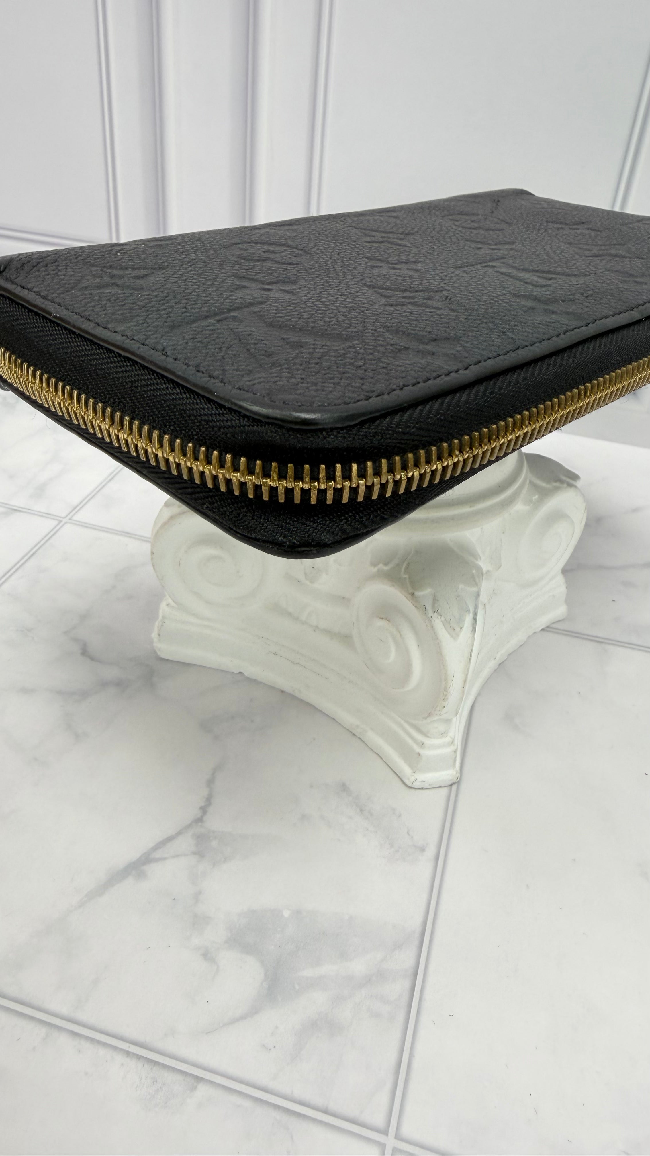 Louis Vuitton Black Empreinte Zippy Wallet