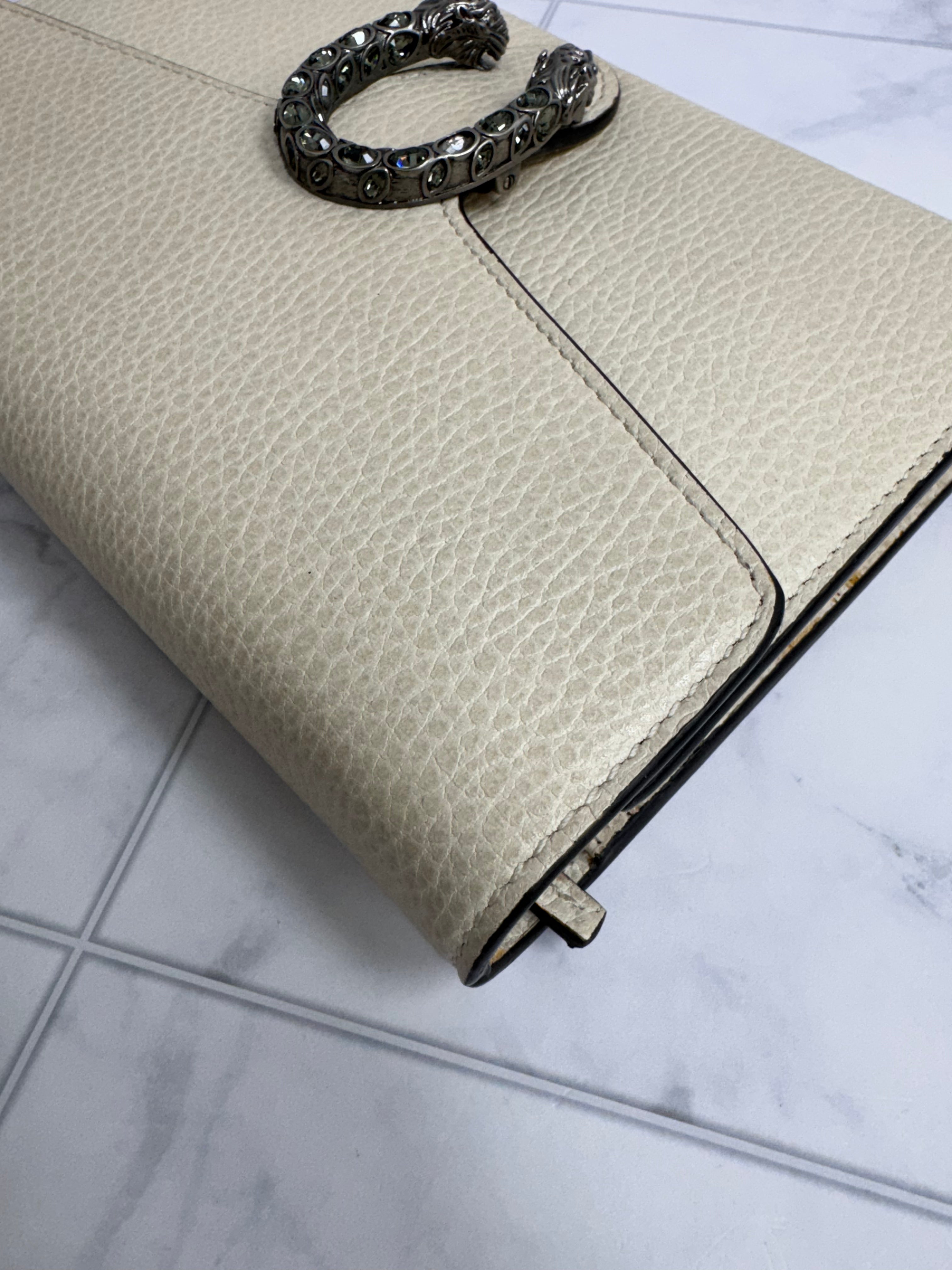 *DONS DROP* Gucci Ivory Grained Leather Wallet on a Chain Dionysus Chain Bag