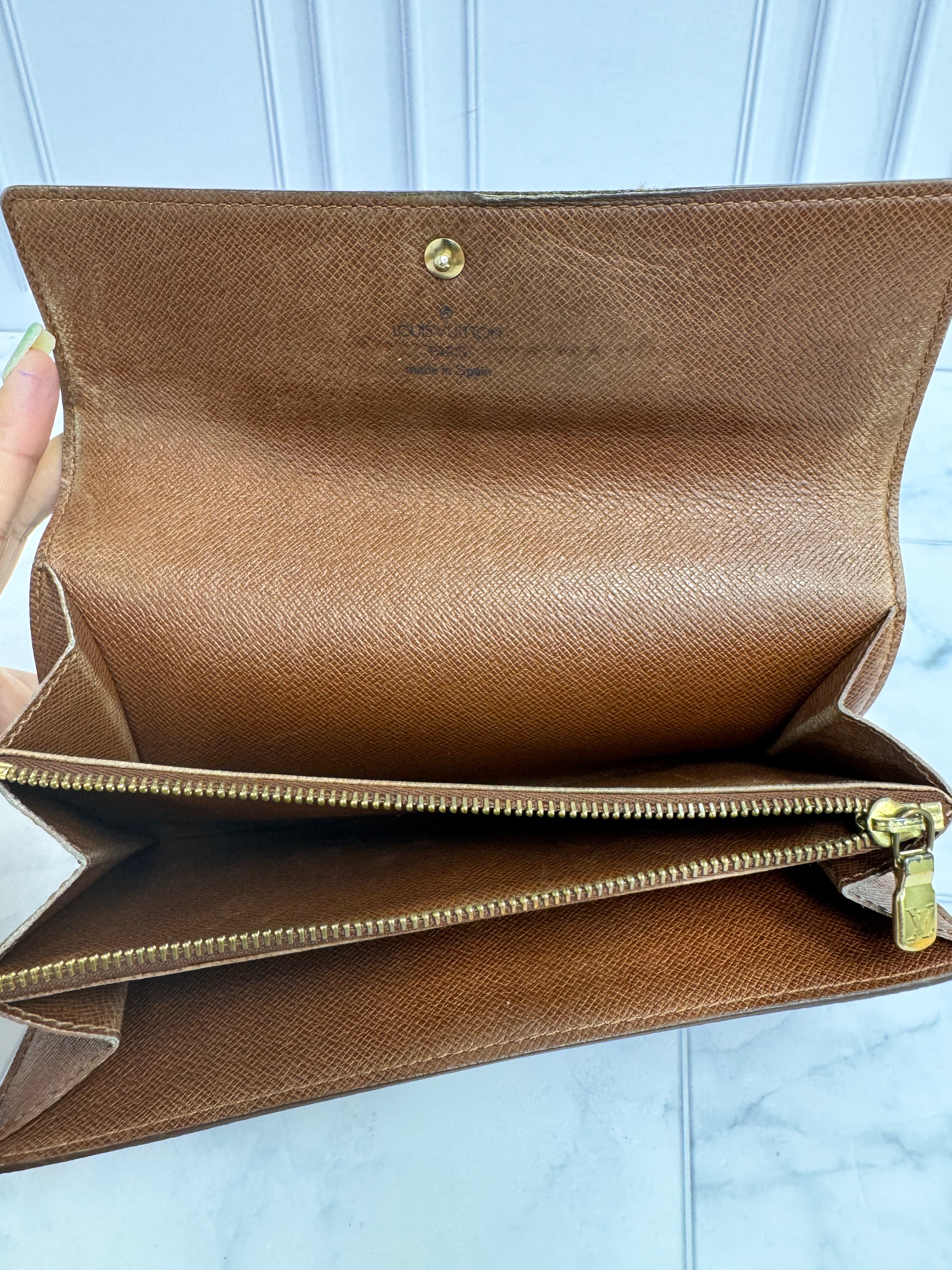Louis Vuitton Monogram Sarah Wallet