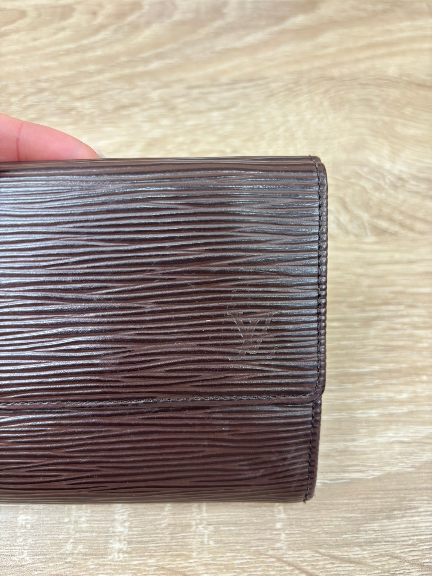 Louis Vuitton Brown Epi Leather Elise Wallet