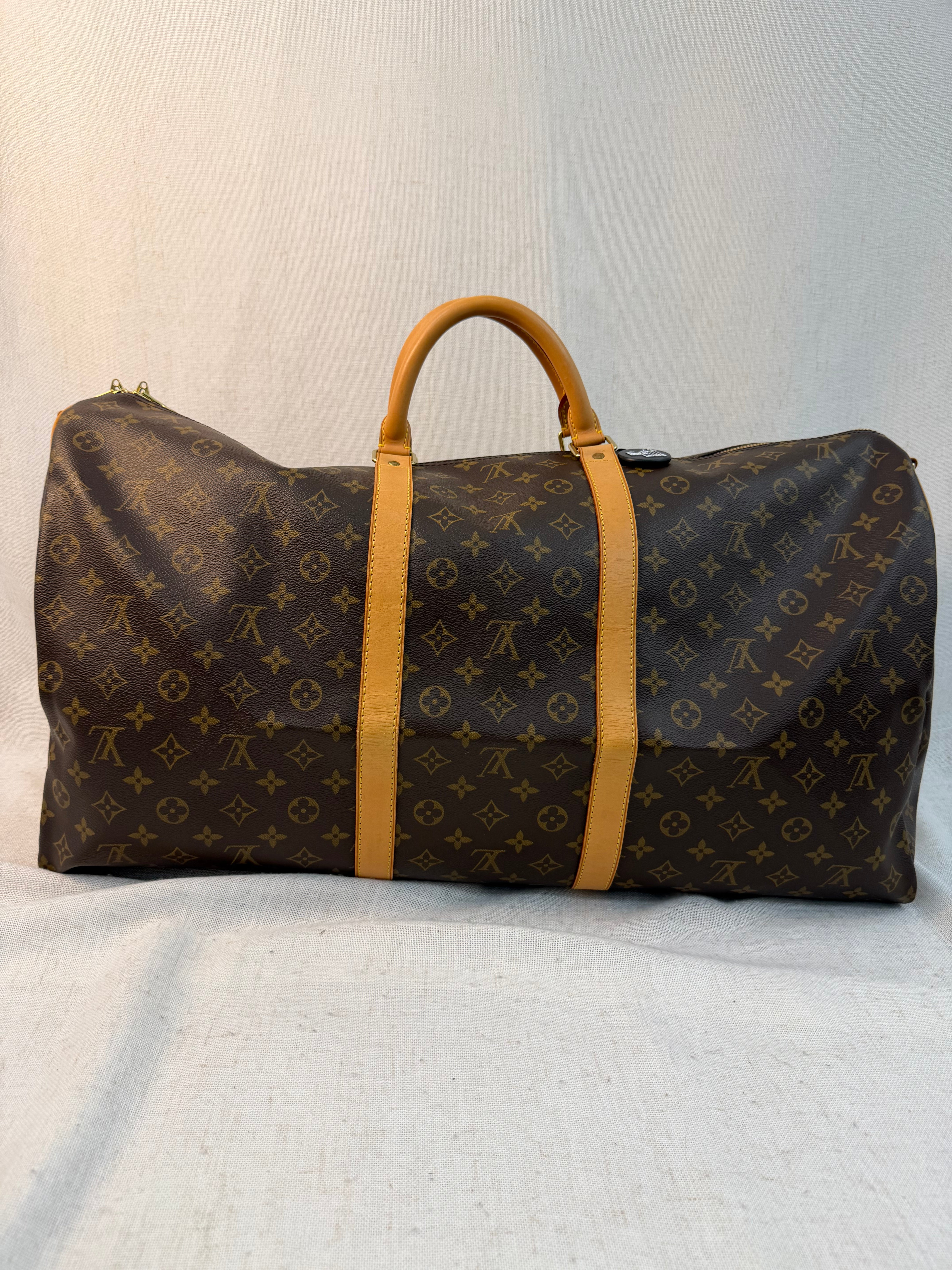 Louis Vuitton Monogram Keepall Bandouliere 60