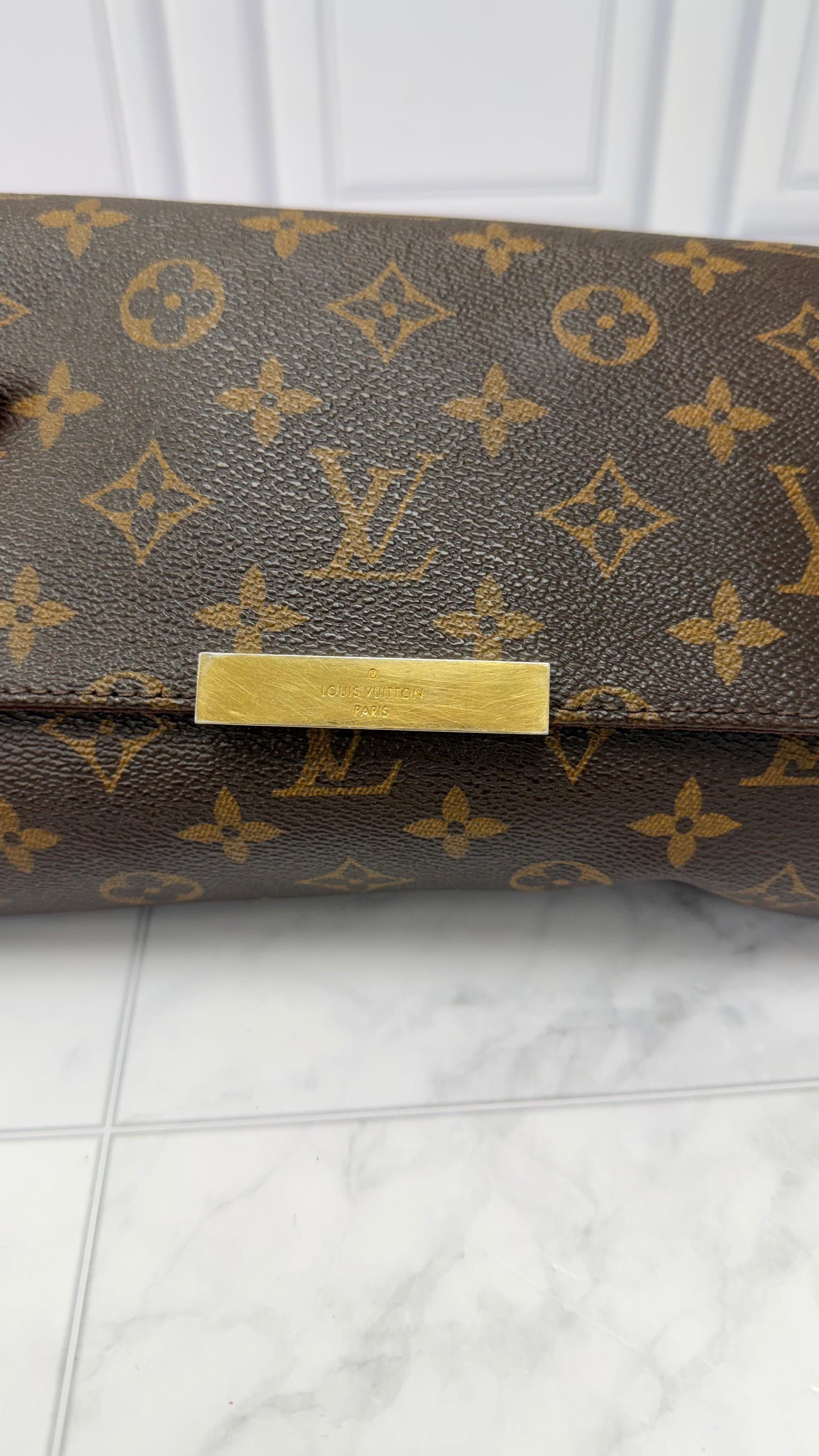 *DONS DROP* Louis Vuitton Monogram Favorite MM Crossbody Bag