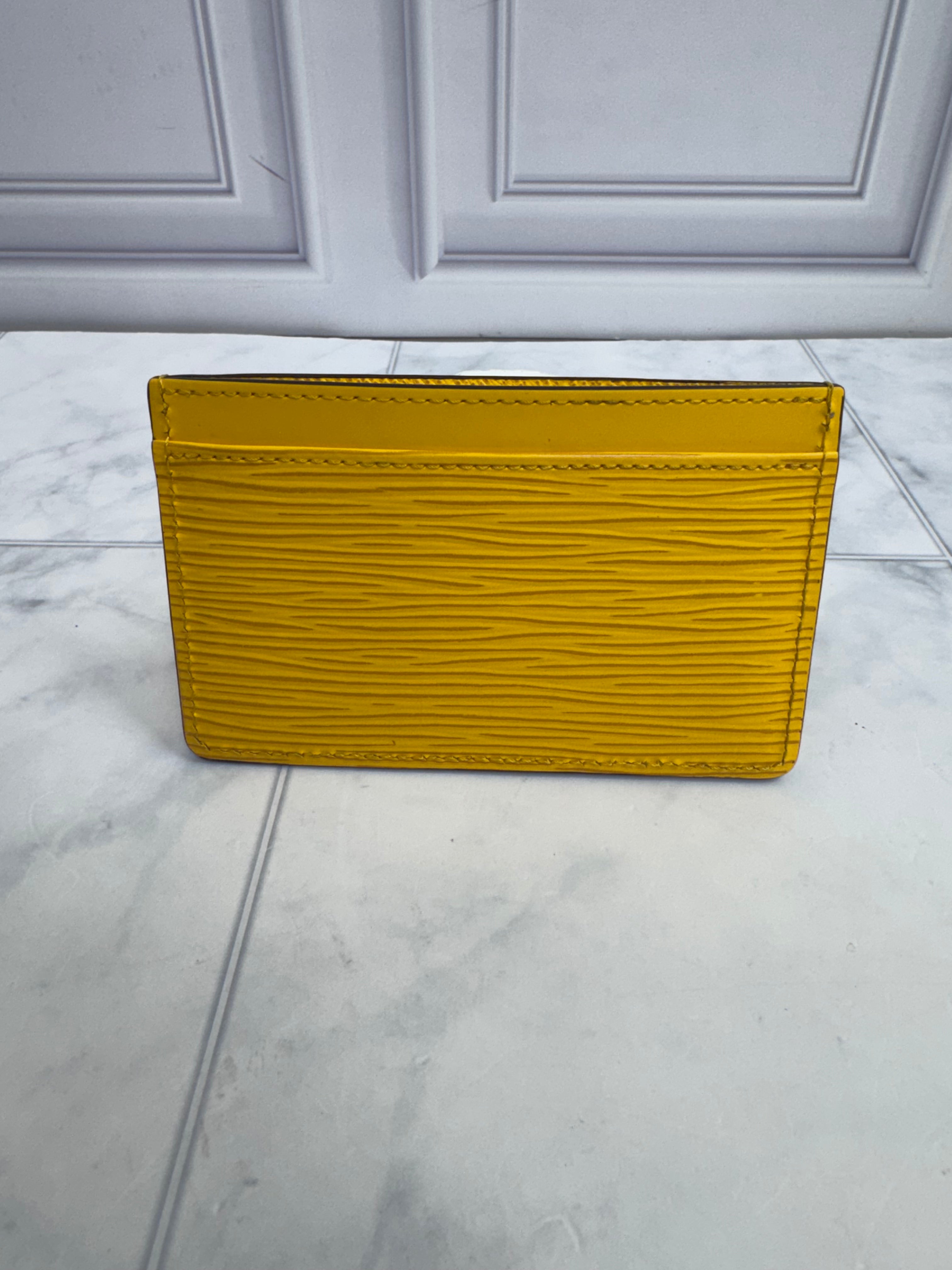 LIKE NEW - Louis Vuitton Yellow Epi Leather Card Holder