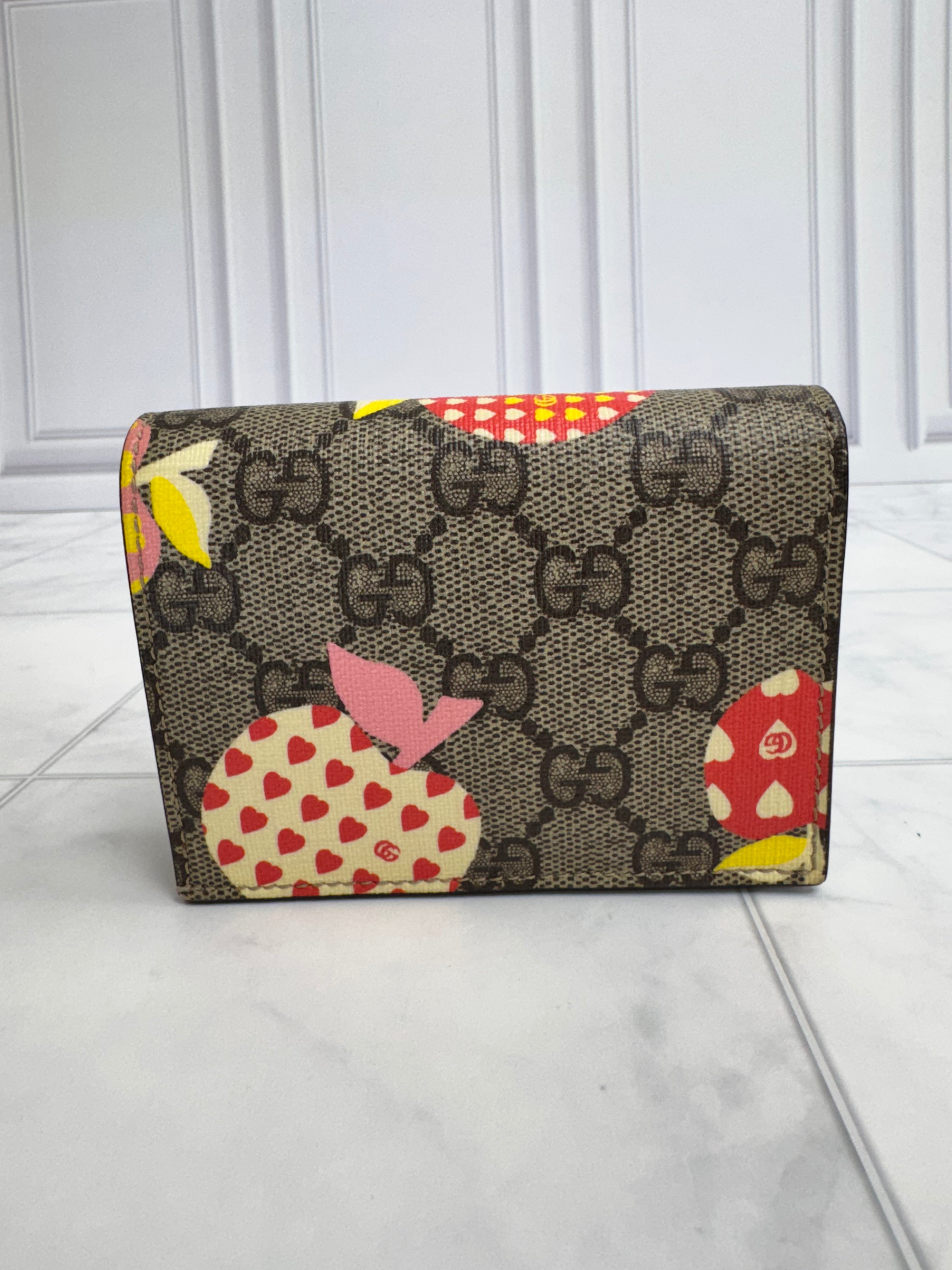 Gucci GG Supreme Canvas Apple Print Compact Wallet