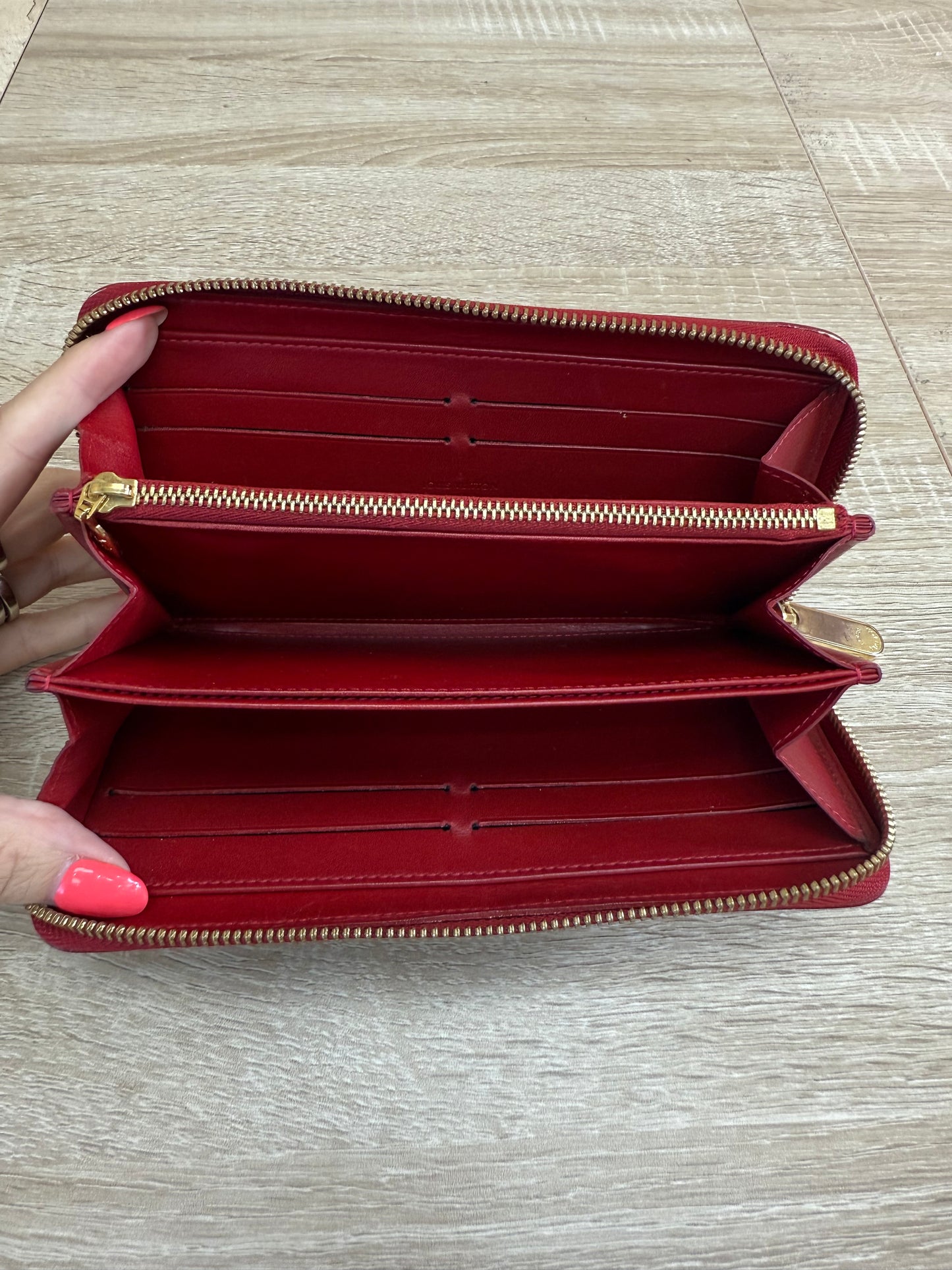 Louis Vuitton Red Vernis Zippy Wallet