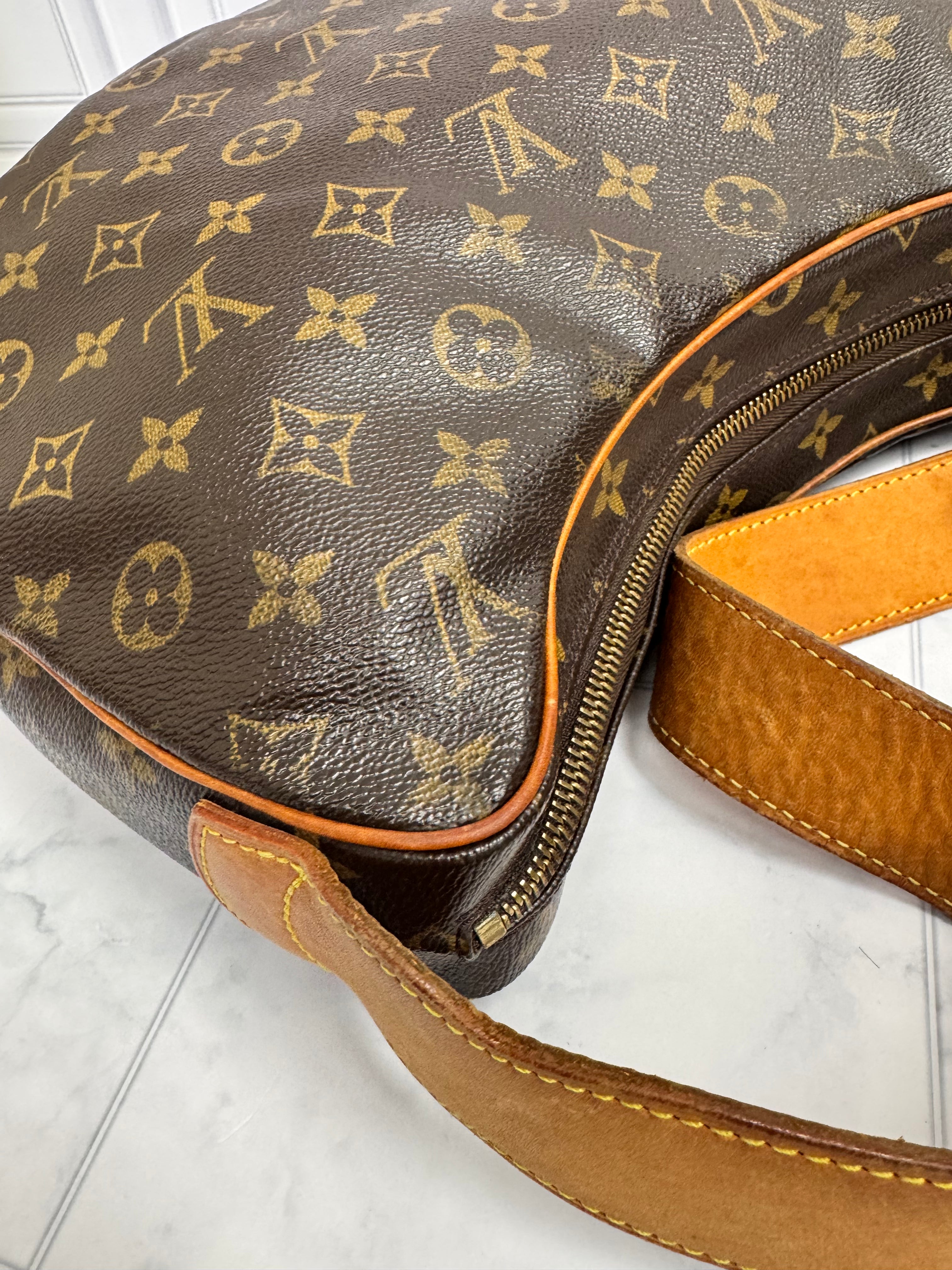 *DONS DROP* Louis Vuitton Monogram Croissant GM Shoulder Bag