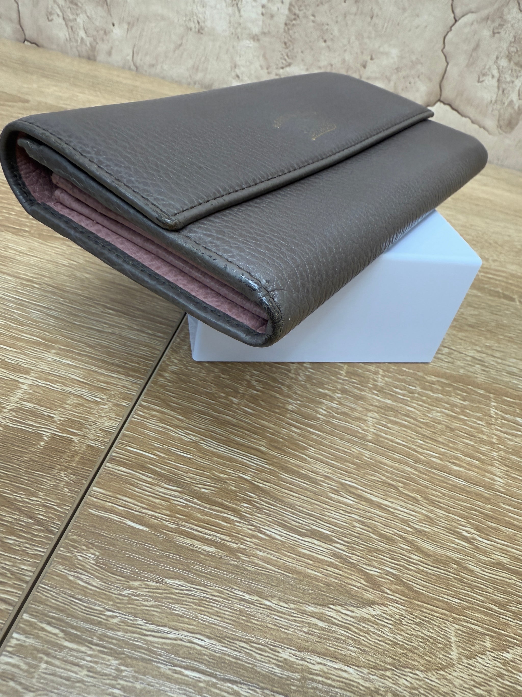 Gucci Grey Leather Long Wallet