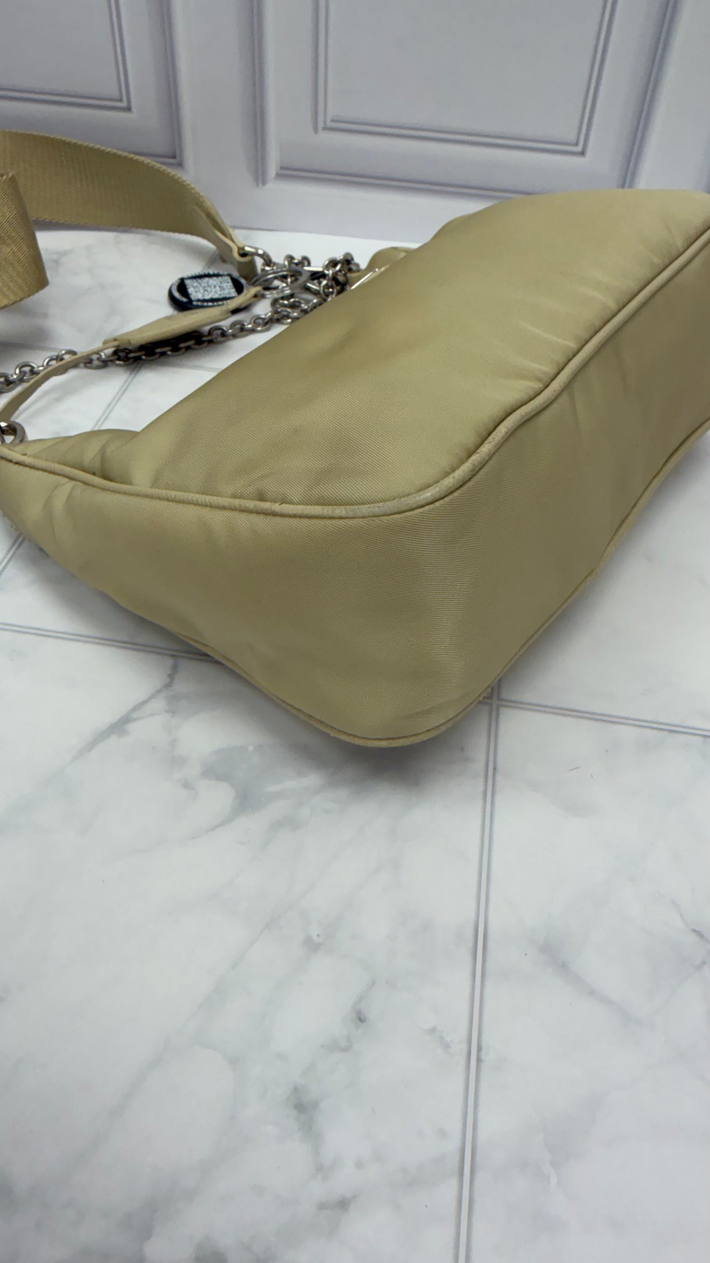 *DONS DROP* Prada Beige Nylon Re Edition 2005 Small Shoulder Bag