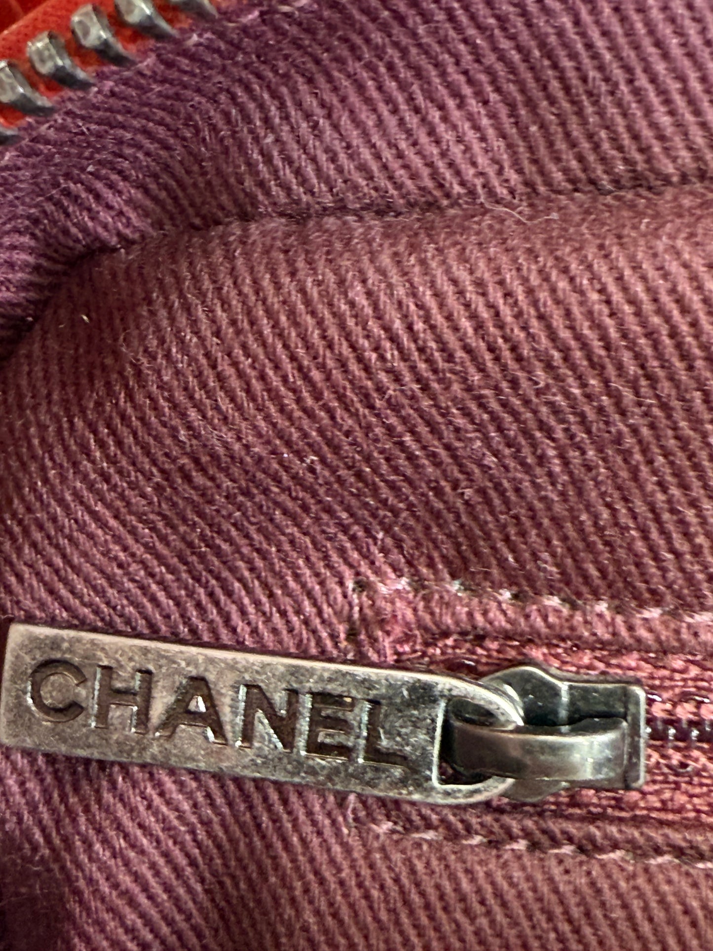 Chanel Red Crumpled Quilted Calfskin Chain Crossbody Bag