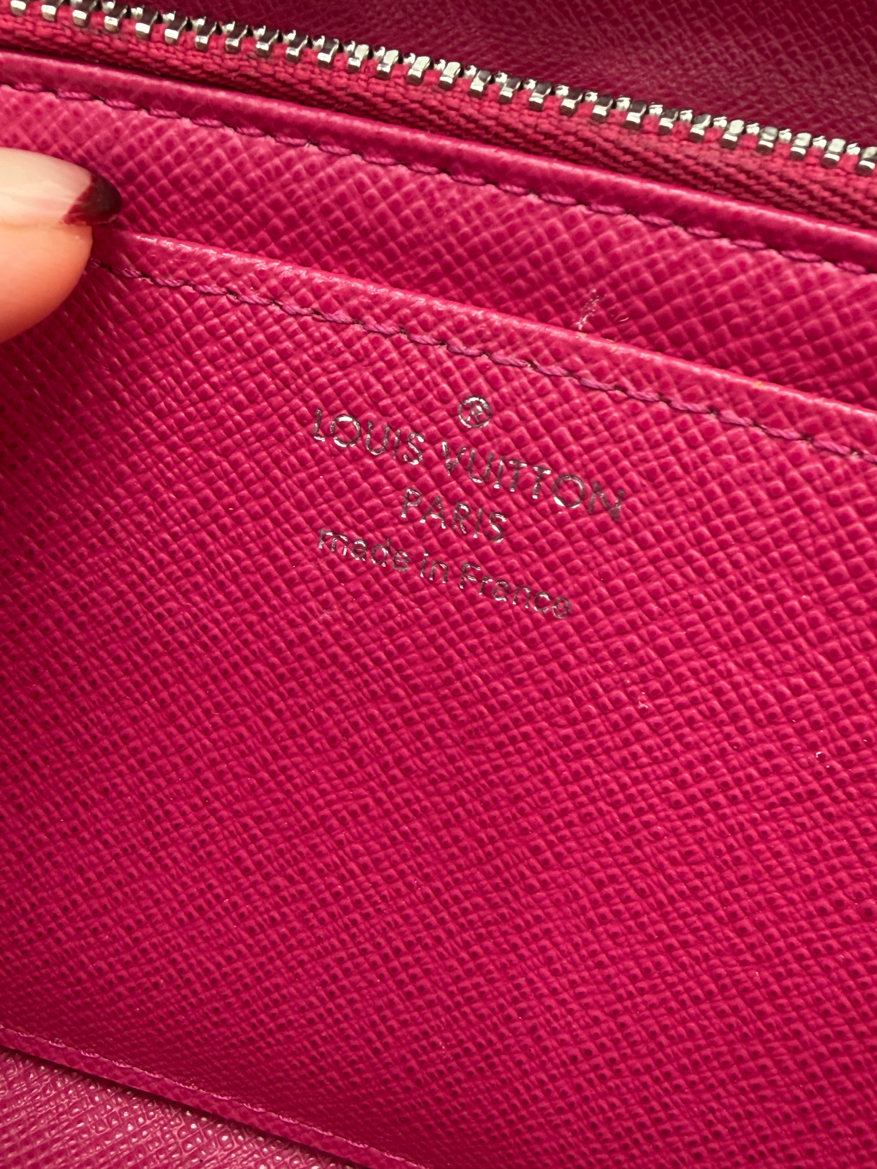 Louis Vuitton Pink Epi Twist Sarah Wallet