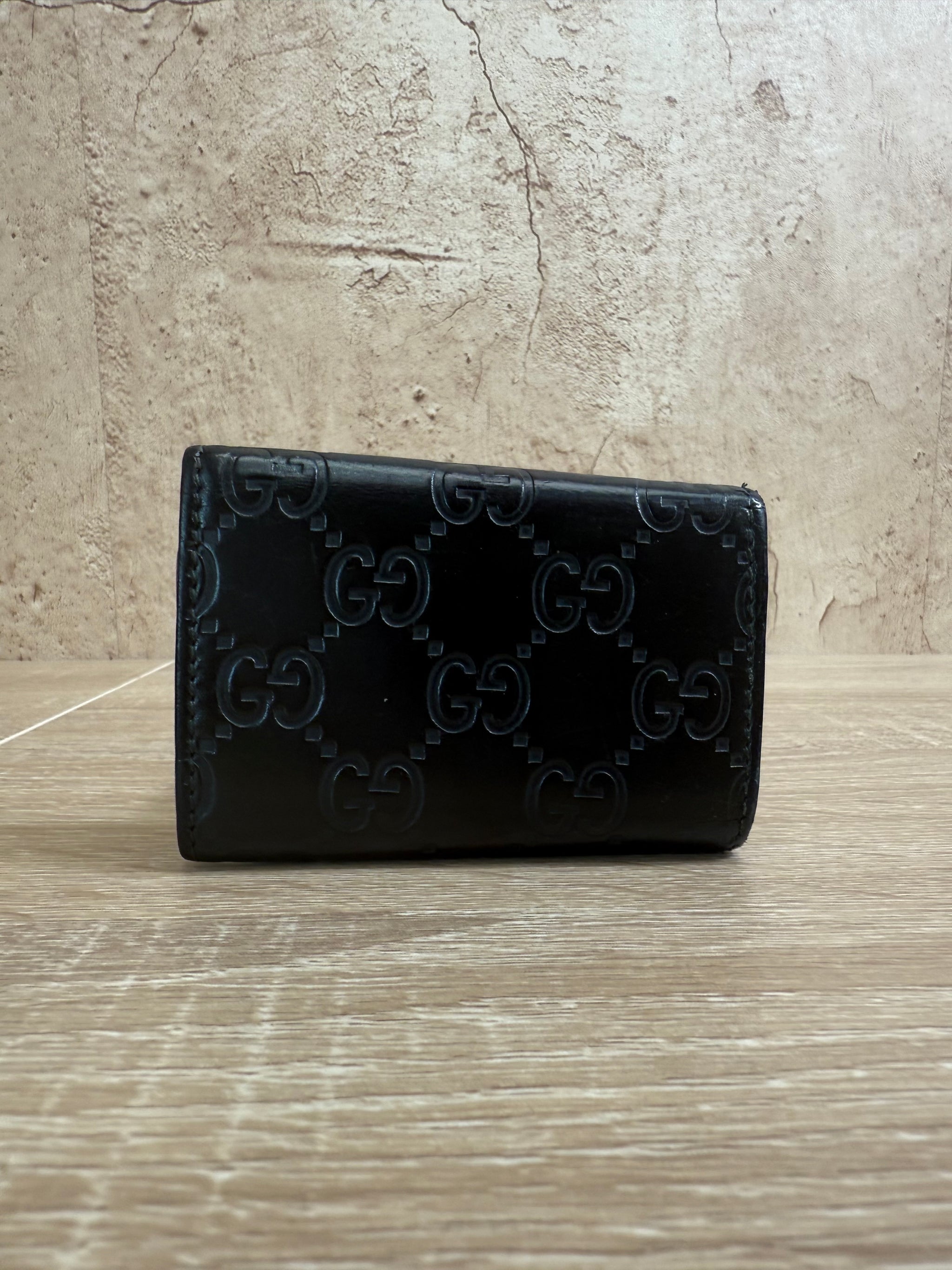 Gucci Guccissima Black Leather 6 Key Holder
