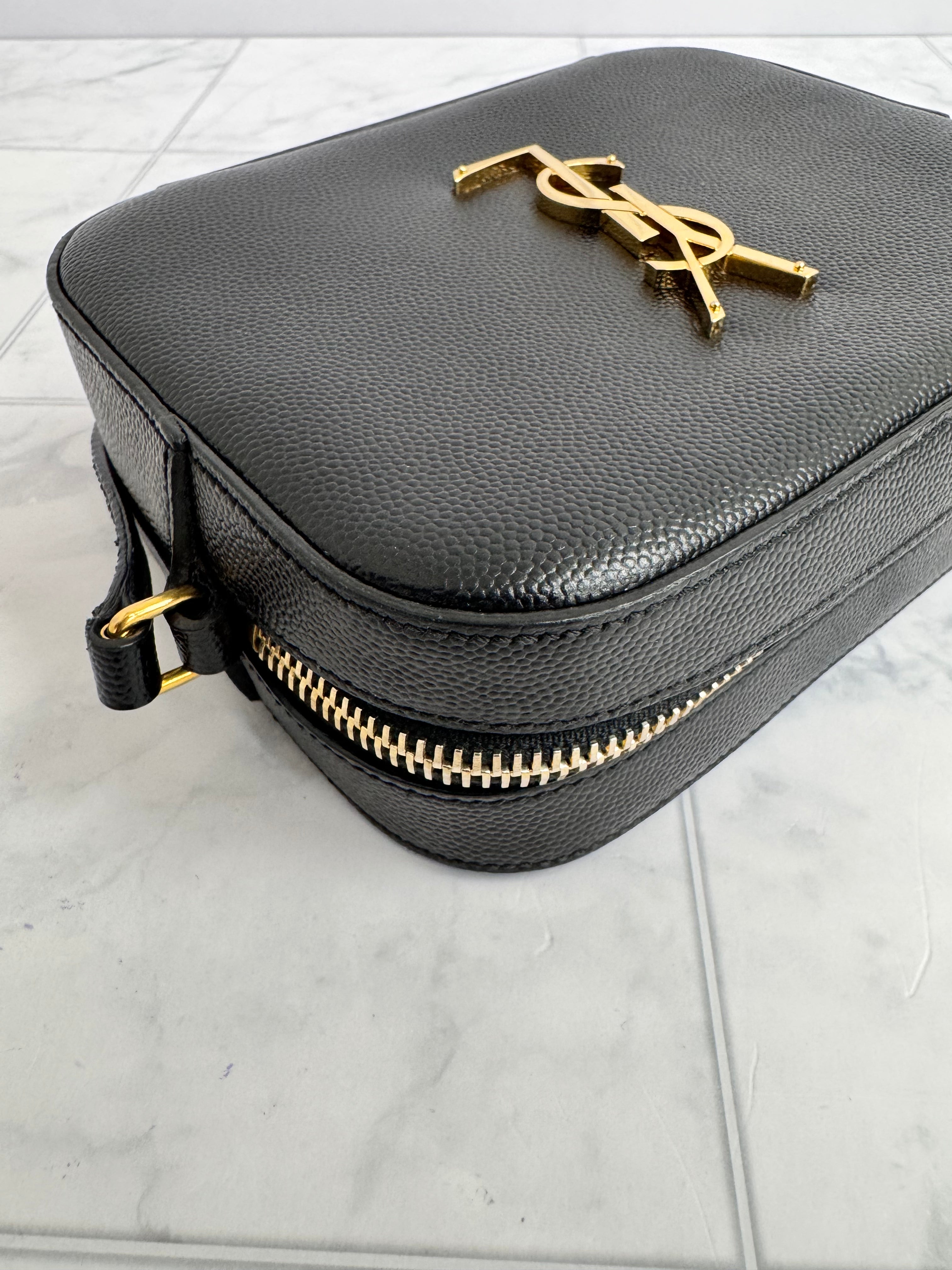 *DONS DROP* Saint Laurent YSL Black Grained Leather Lou Camera Bag