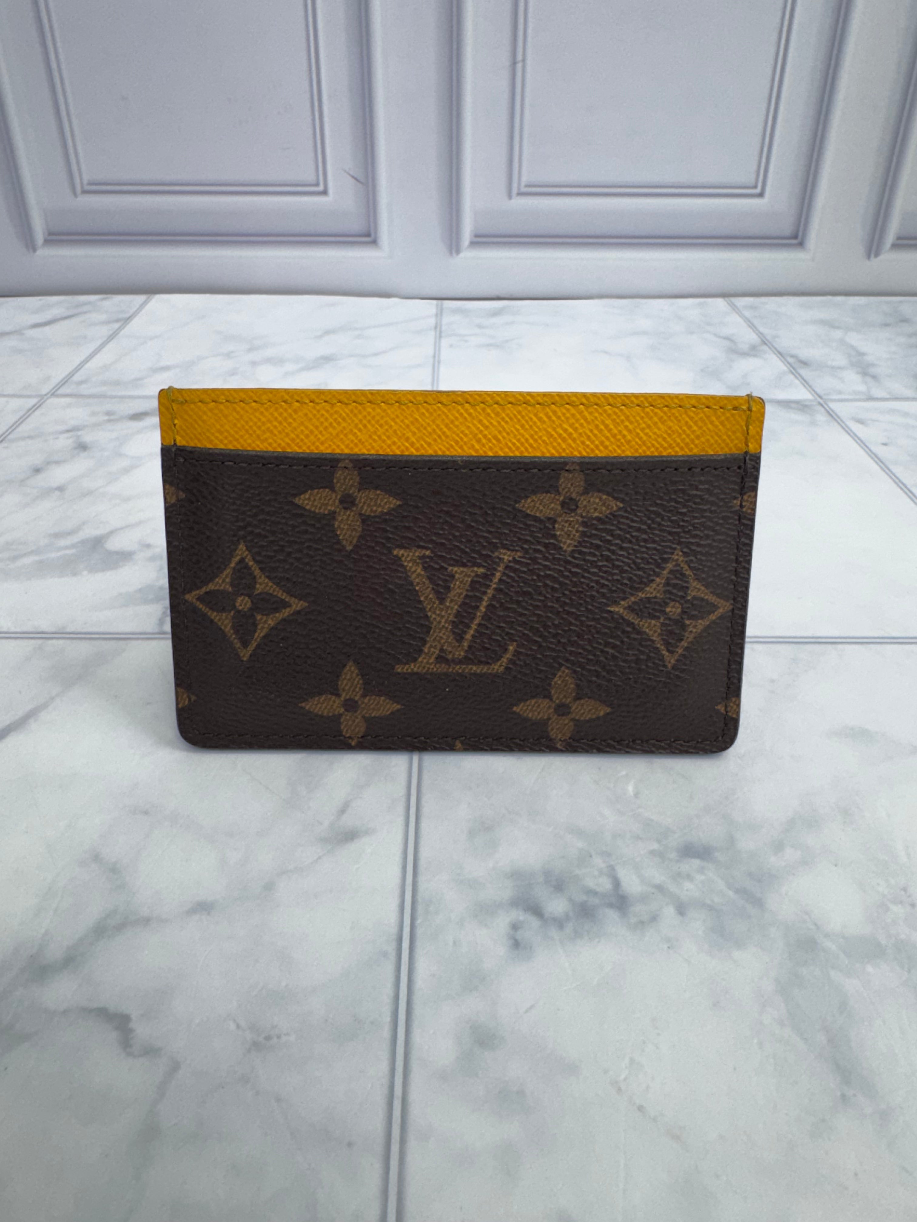 LIKE NEW - Louis Vuitton Monogram & Yellow Card Holder