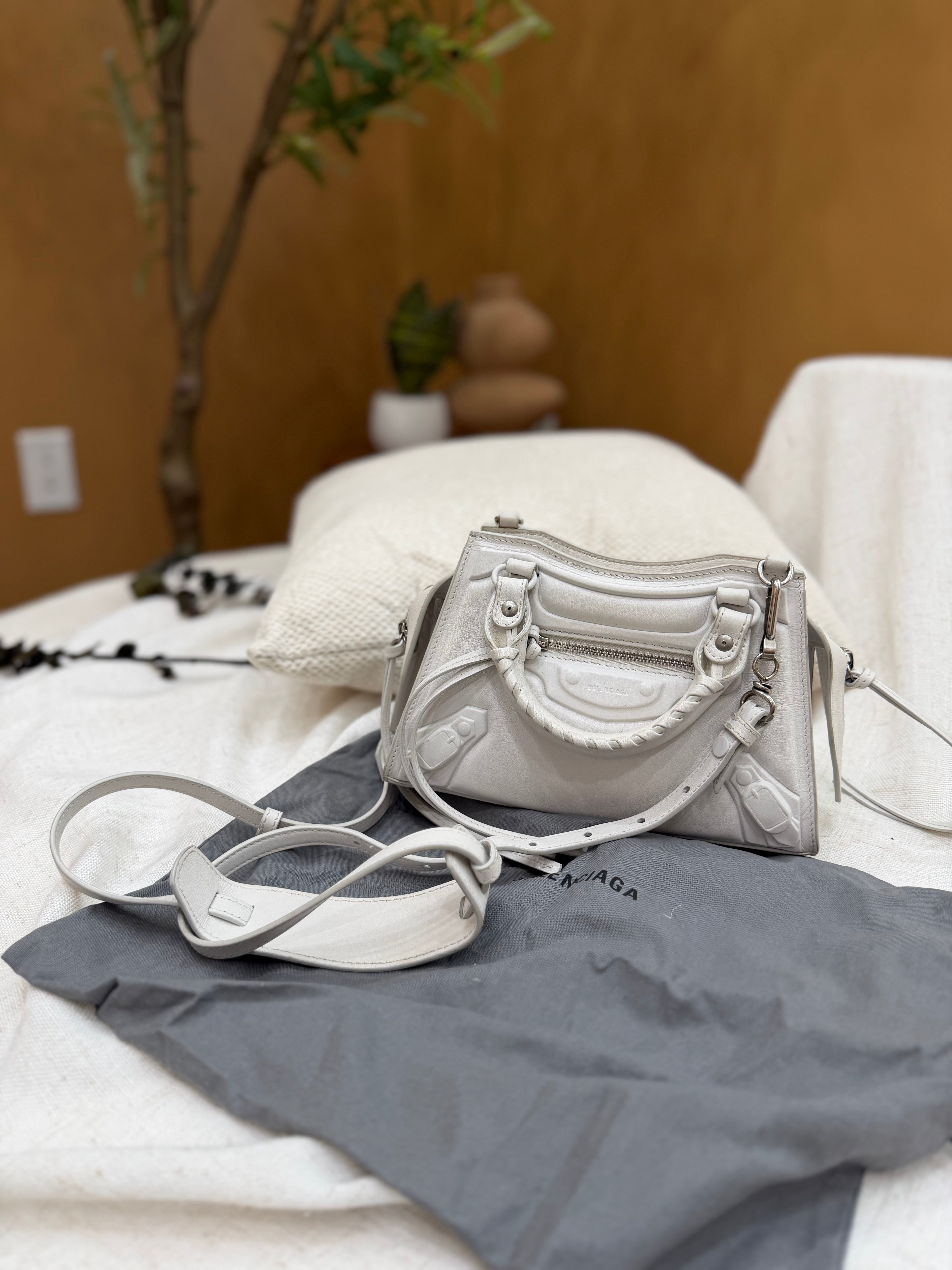 *DONS PRE-DROP* Balenciaga White Leather Neo Classic City Mini Bag