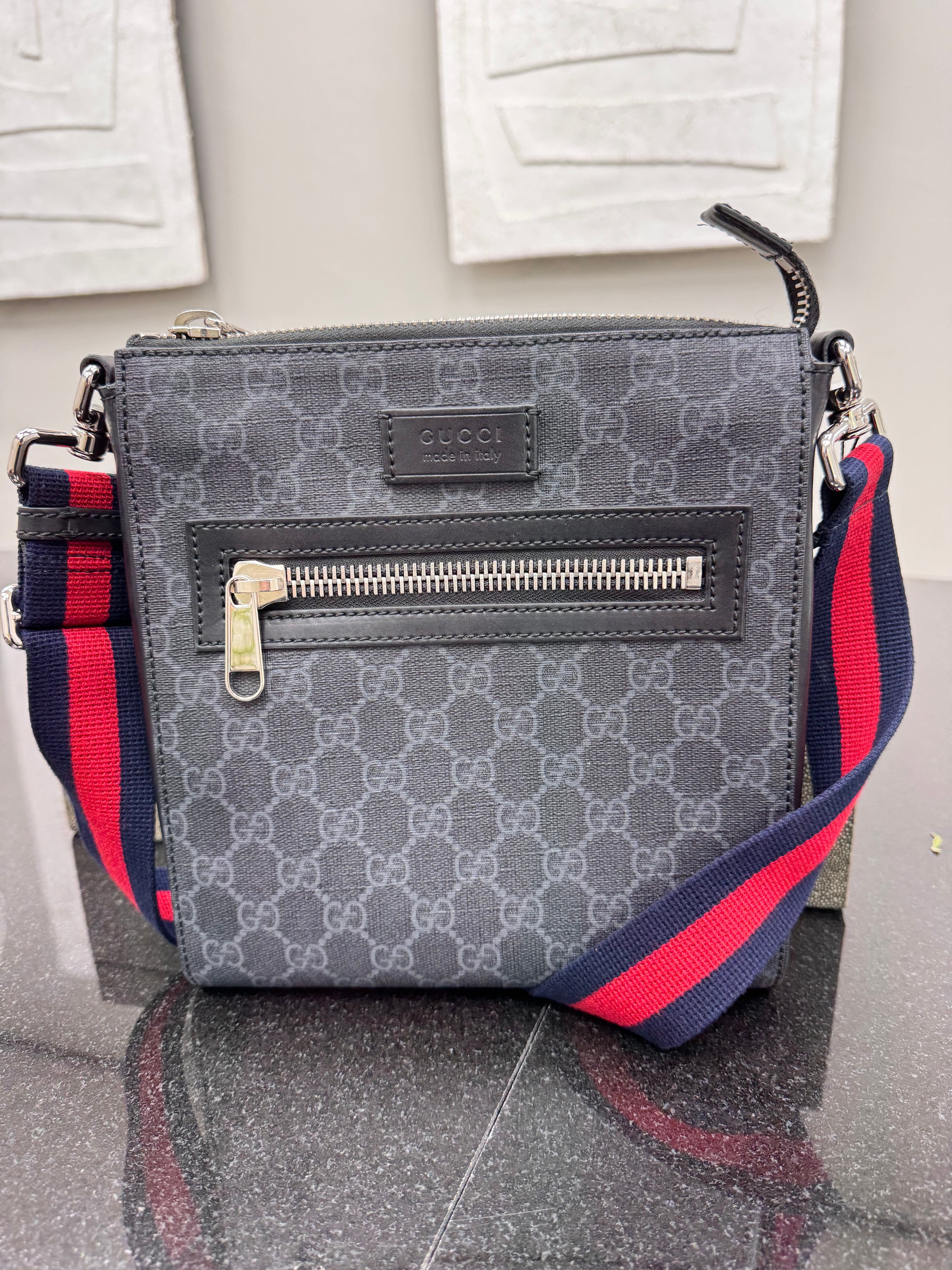 *DONS DROP* Gucci Black & Grey GG Coated Canvas & Web Strap Messenger Bag