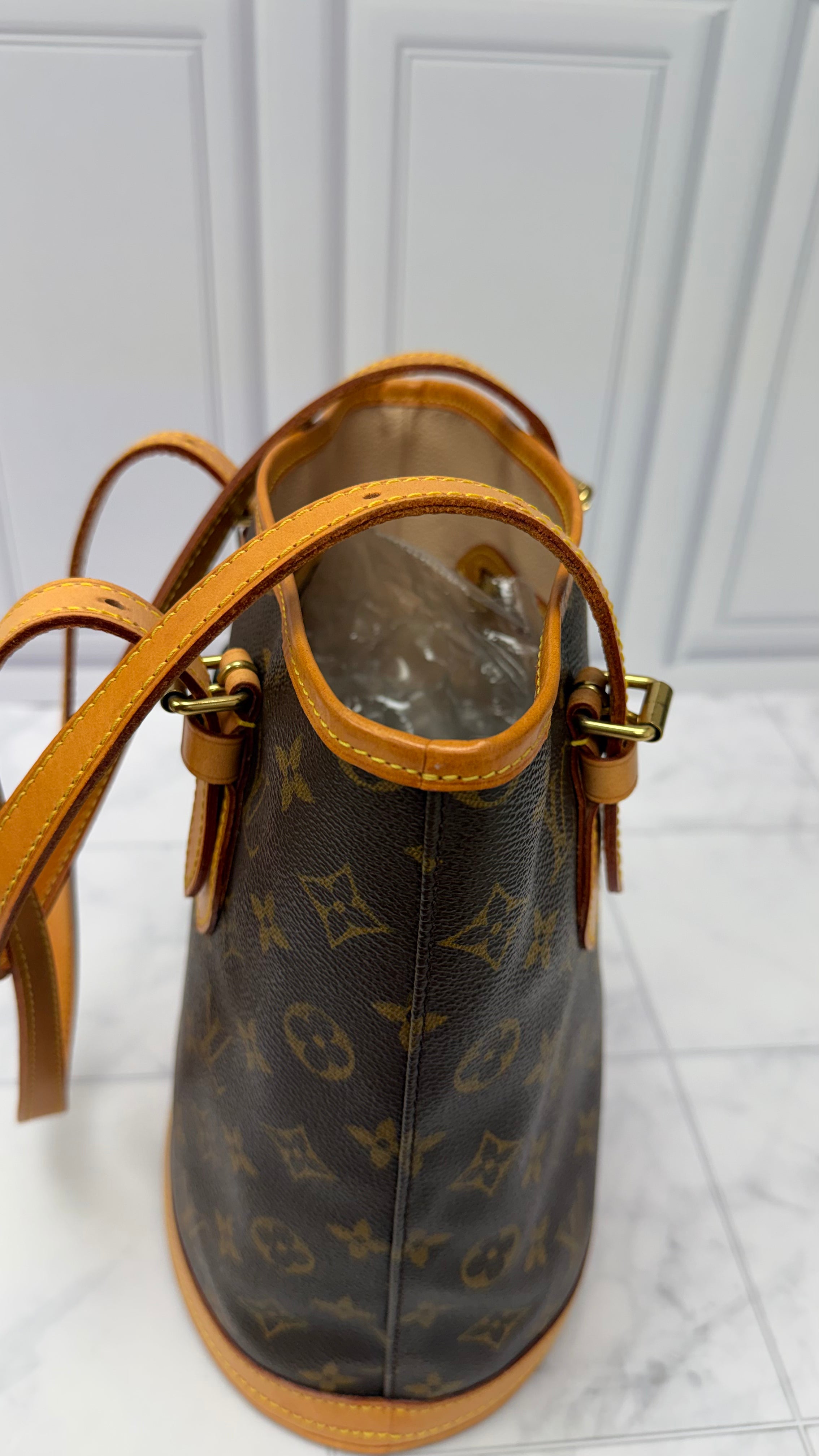 *DONS DROP* Louis Vuitton Monogram Petit Bucket PM Handbag