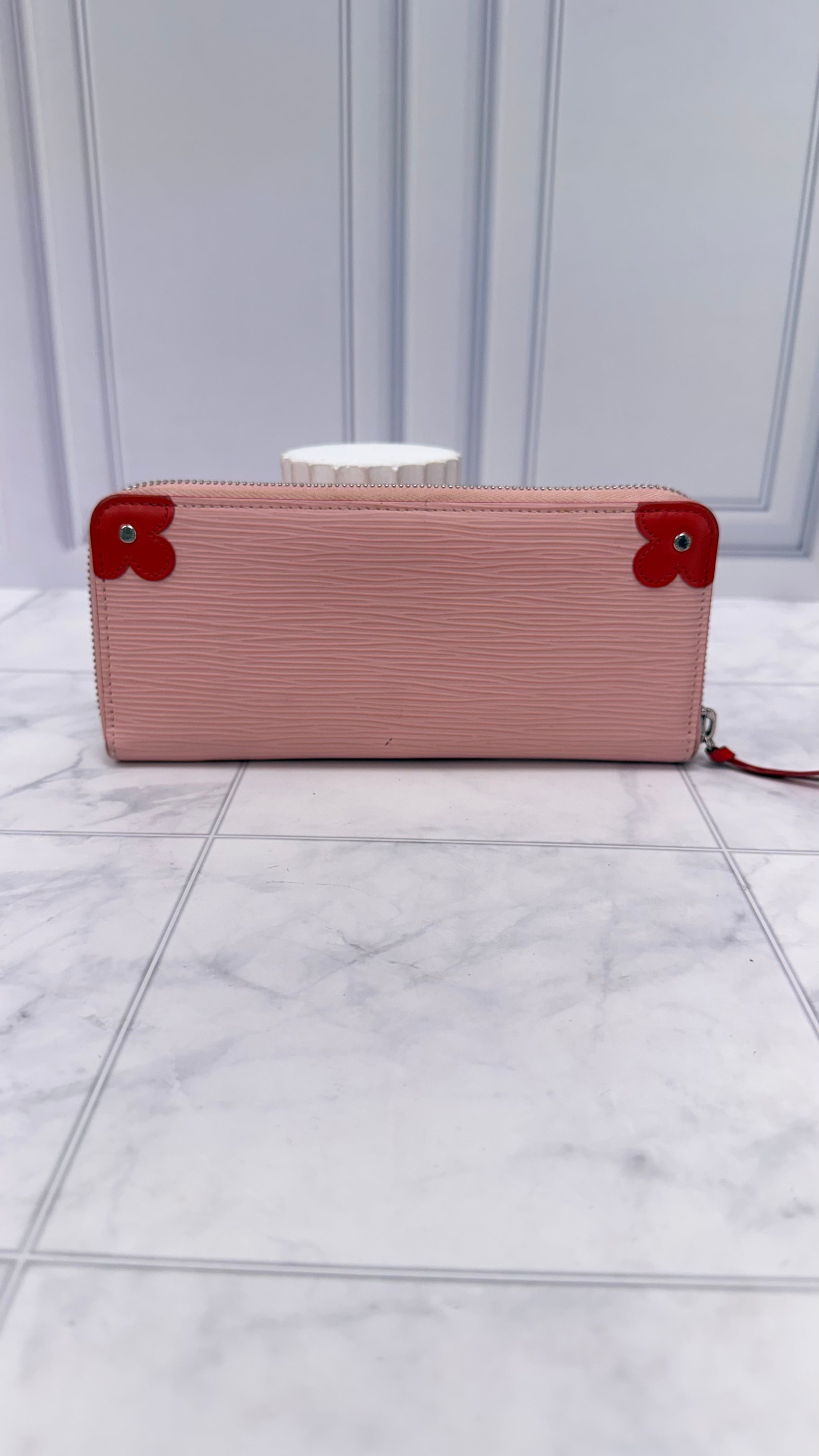 Louis Vuitton Pink Epi Leather Flower Clemence Zippy Wallet