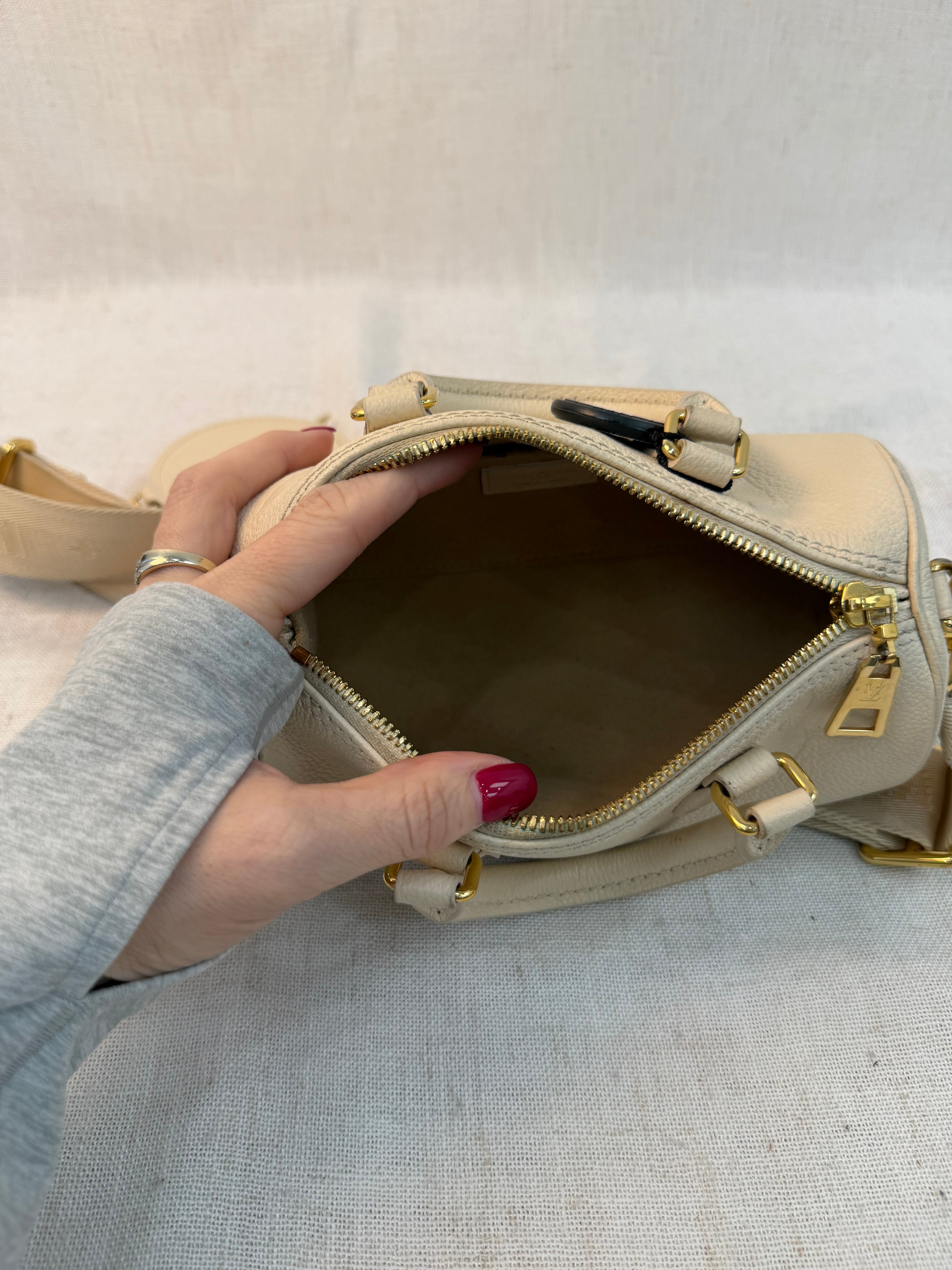 Louis Vuitton Empreinte Cream Papillon BB