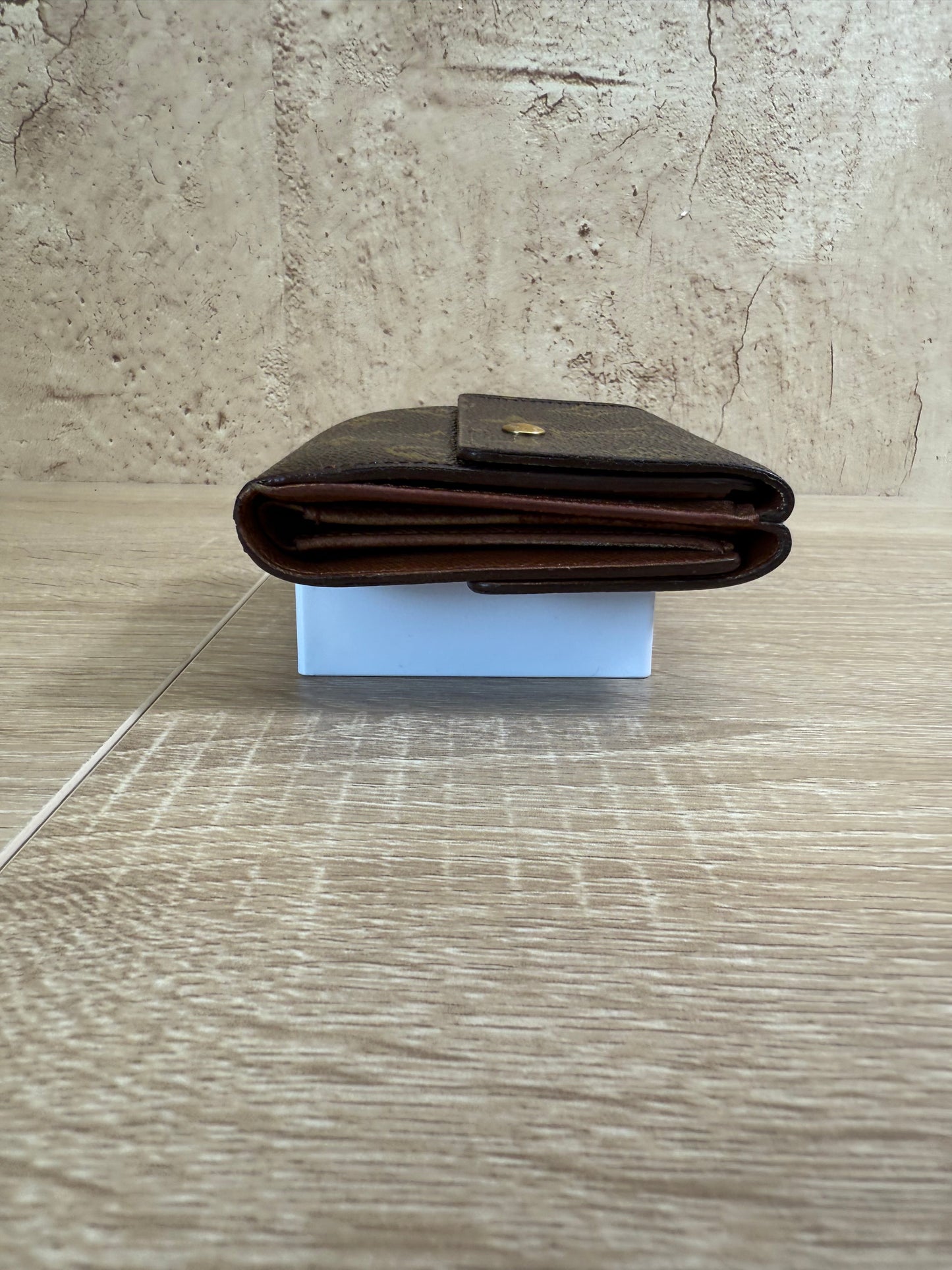 Louis Vuitton Monogram Elise Wallet