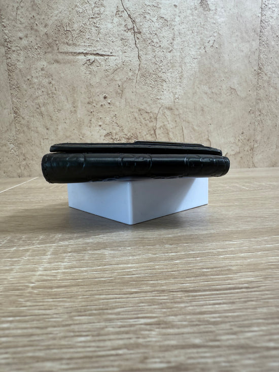 Gucci Guccissima Black Leather 6 Key Holder