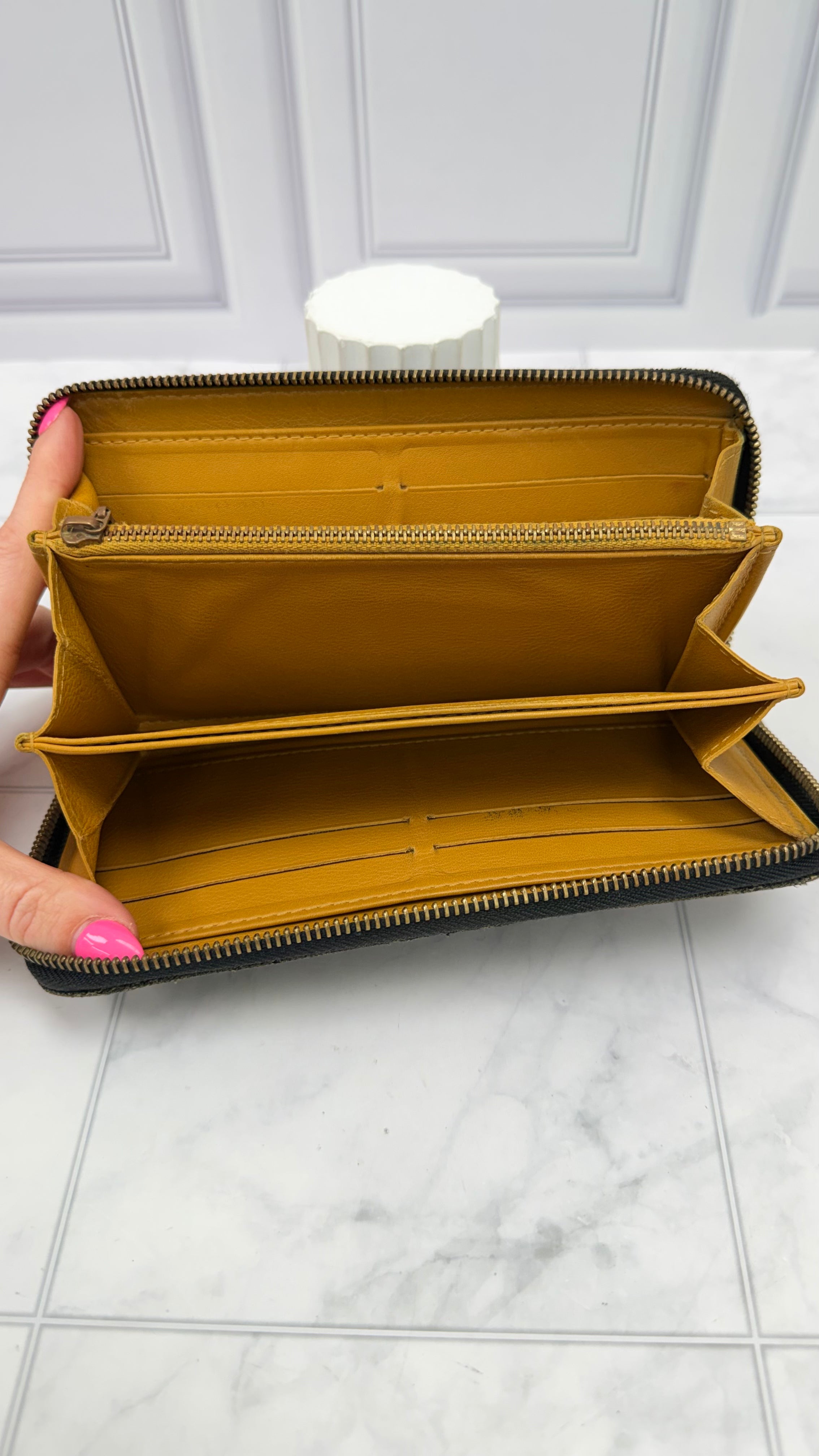 Louis Vuitton Black Denim Zippy Wallet