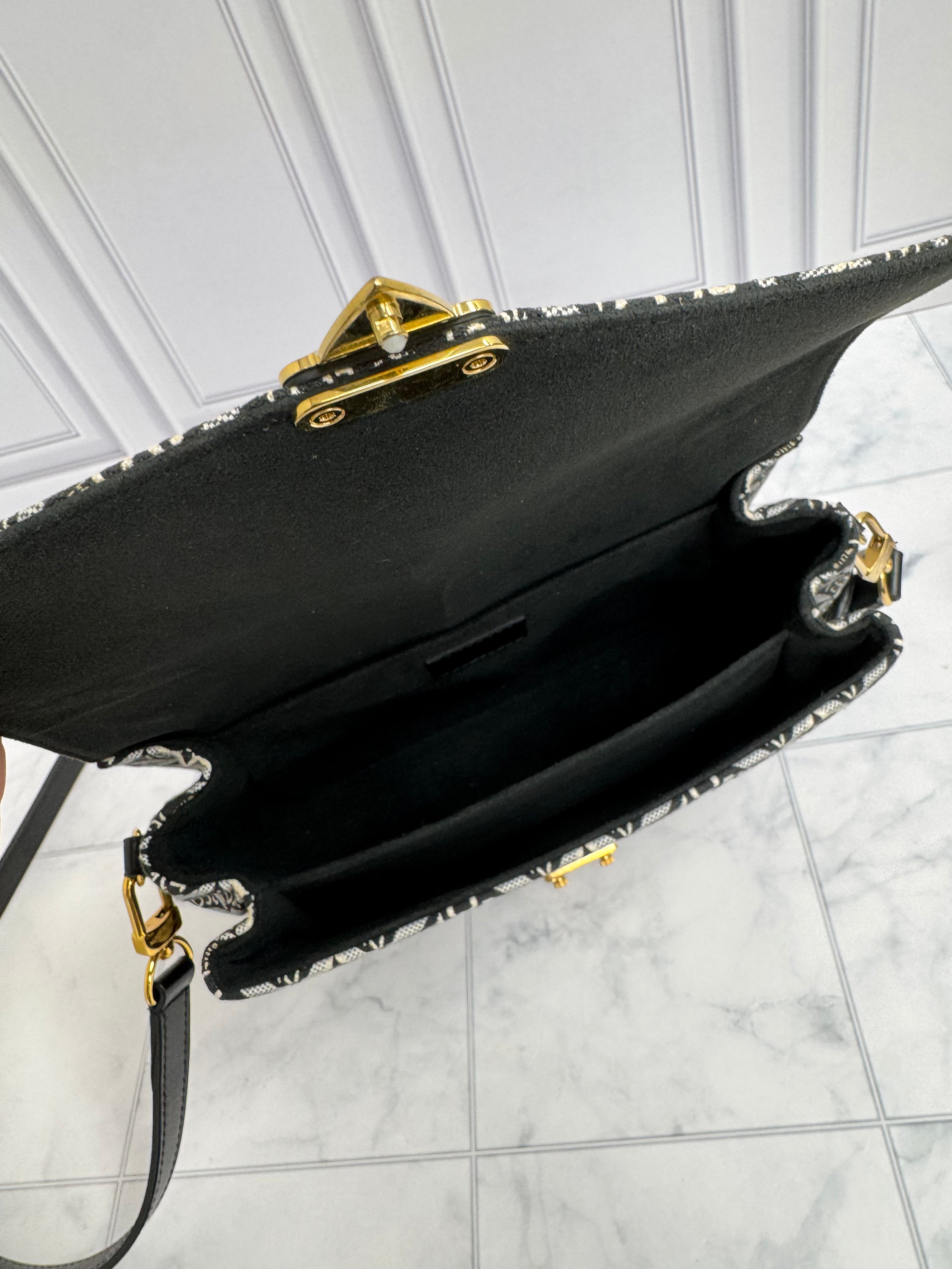 Louis Vuitton Black Canvas Pochette Metis 1854 Crossbody Bag
