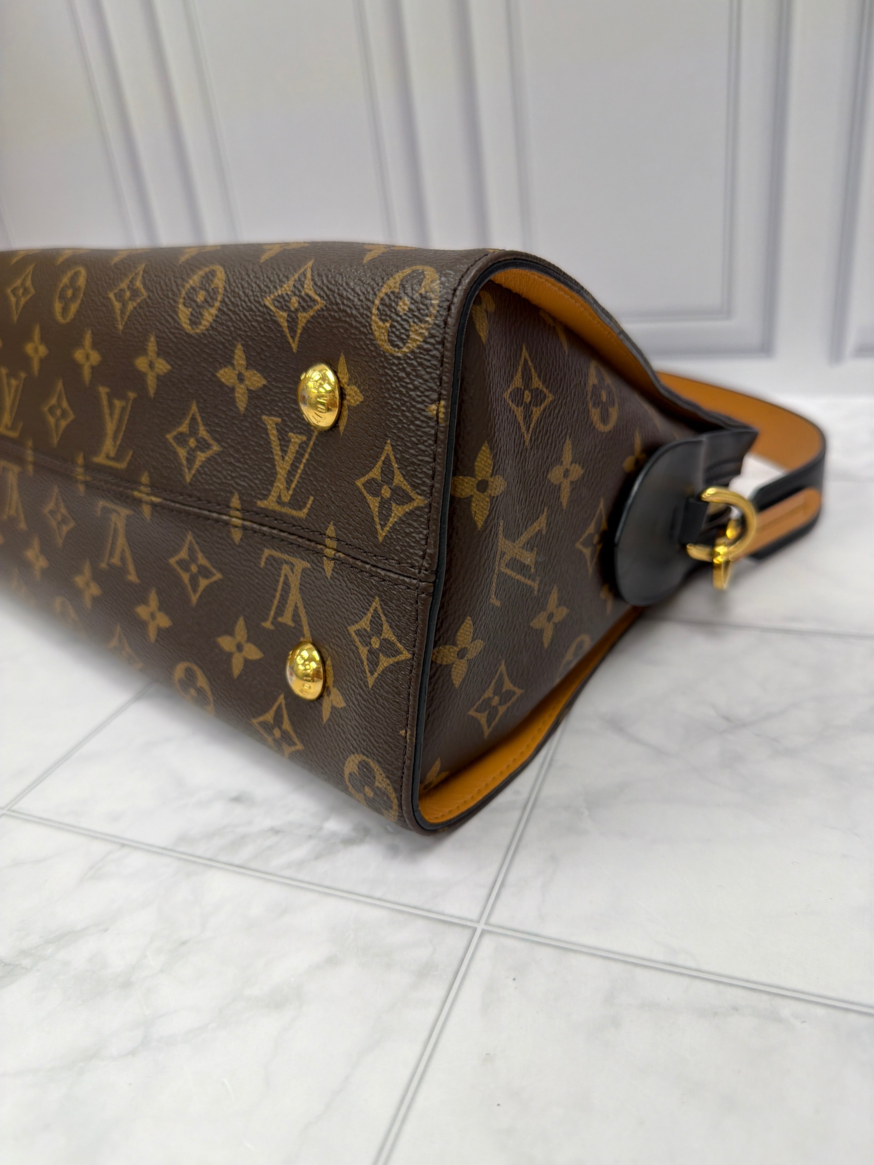 *DONS DROP* Louis Vuitton Black And Red Monogram Tuileries Handbag