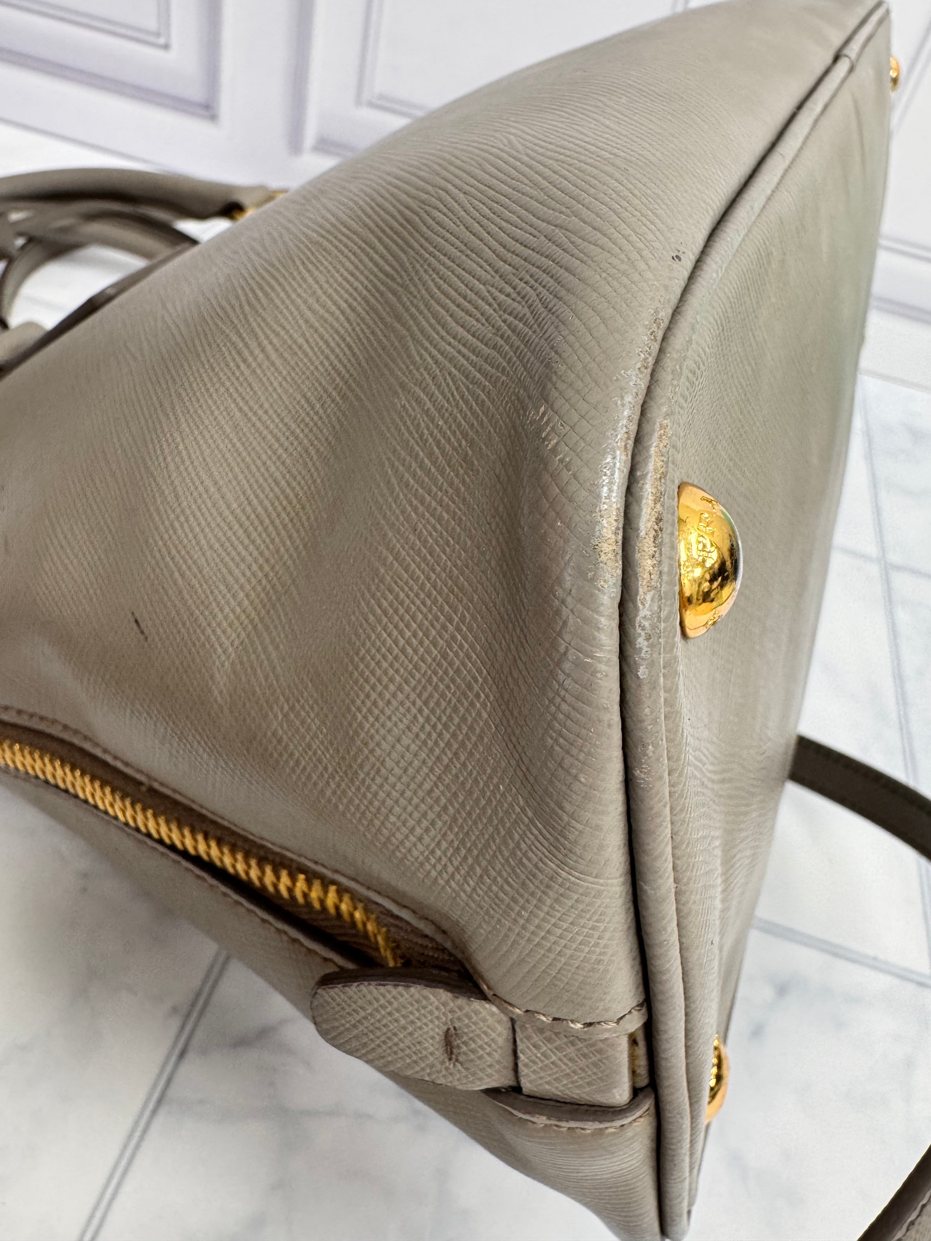 *DONS DROP* Prada Clay Grey Saffiano Leather Medium Promenade Bag