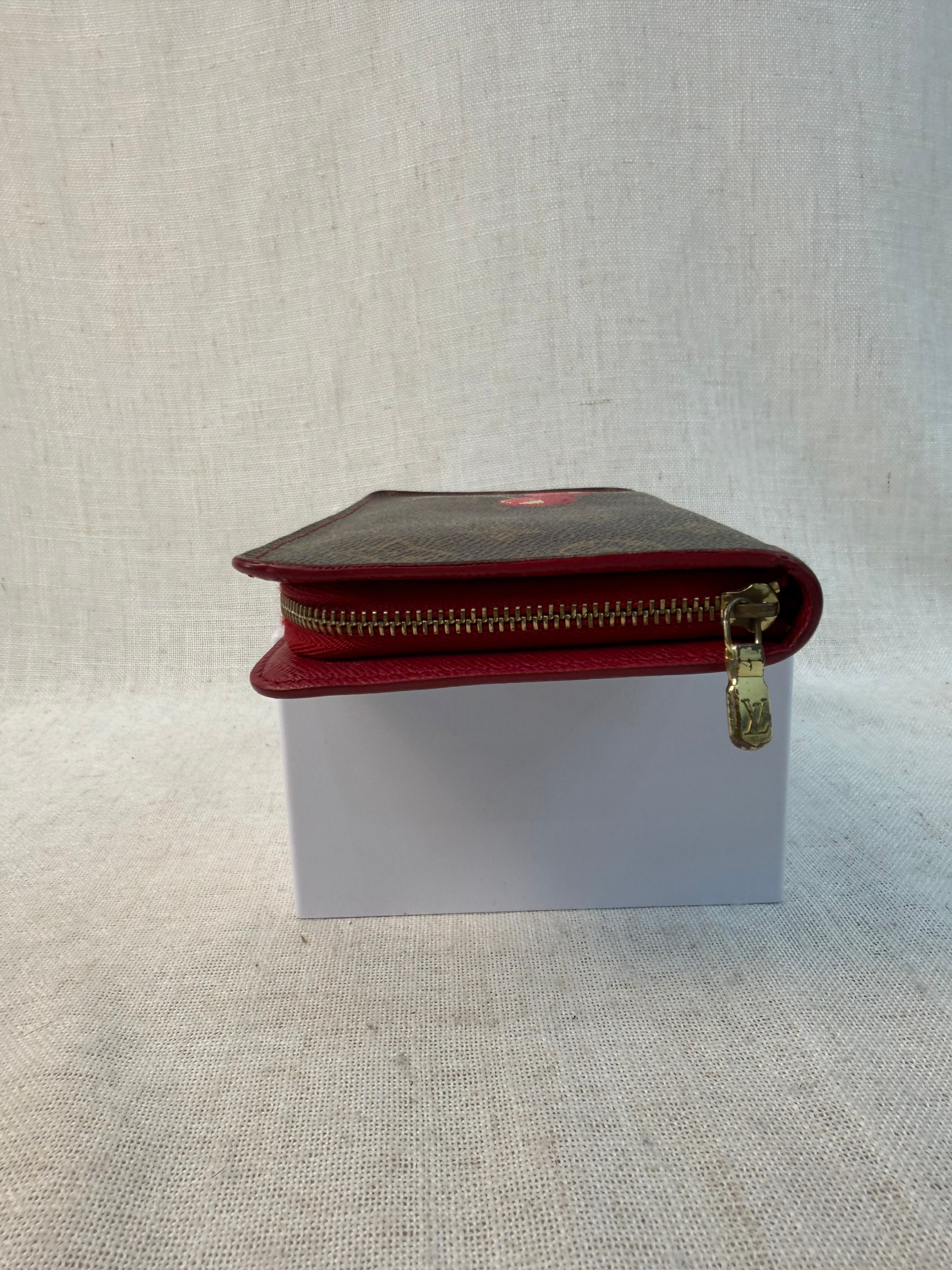 LIKE NEW Louis Vuitton Monogram Cherry Zippy Wallet
