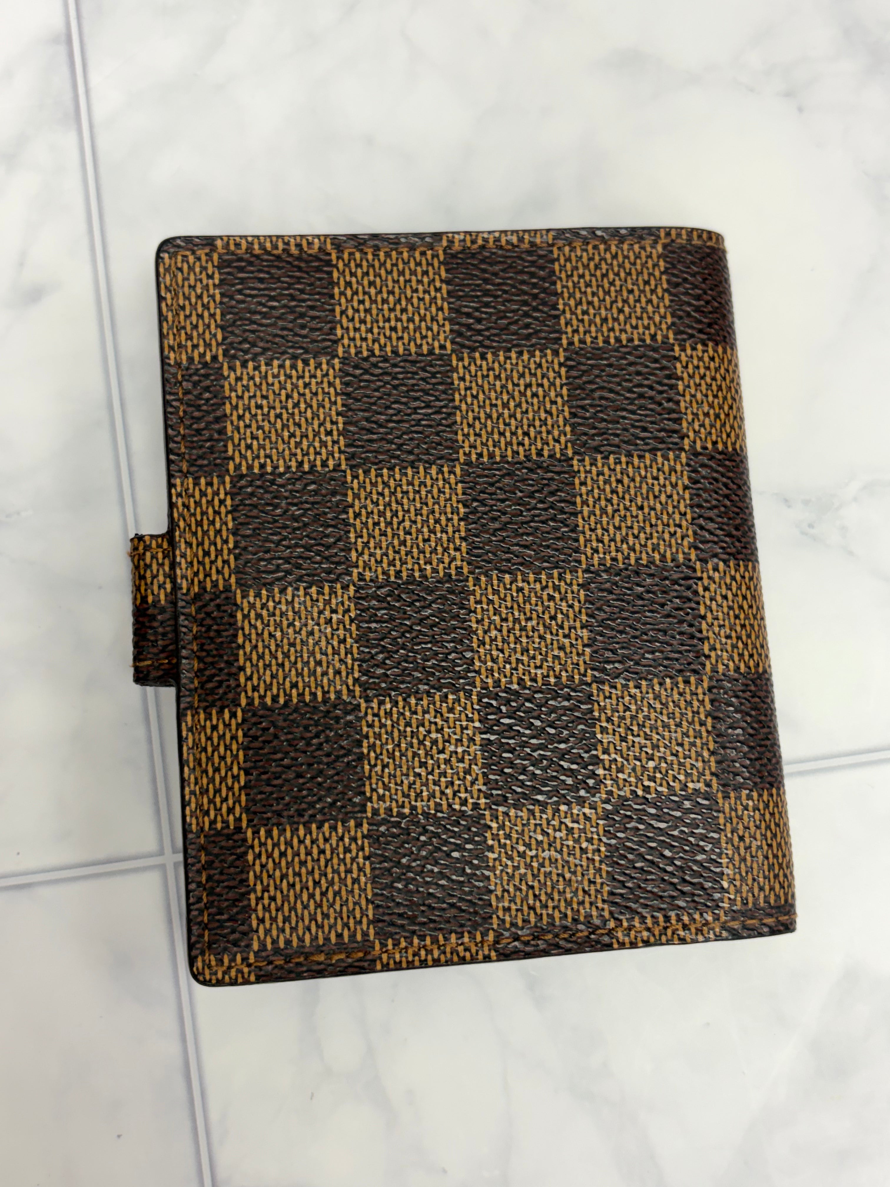 Louis Vuitton Damier Ebene Snap Card Case