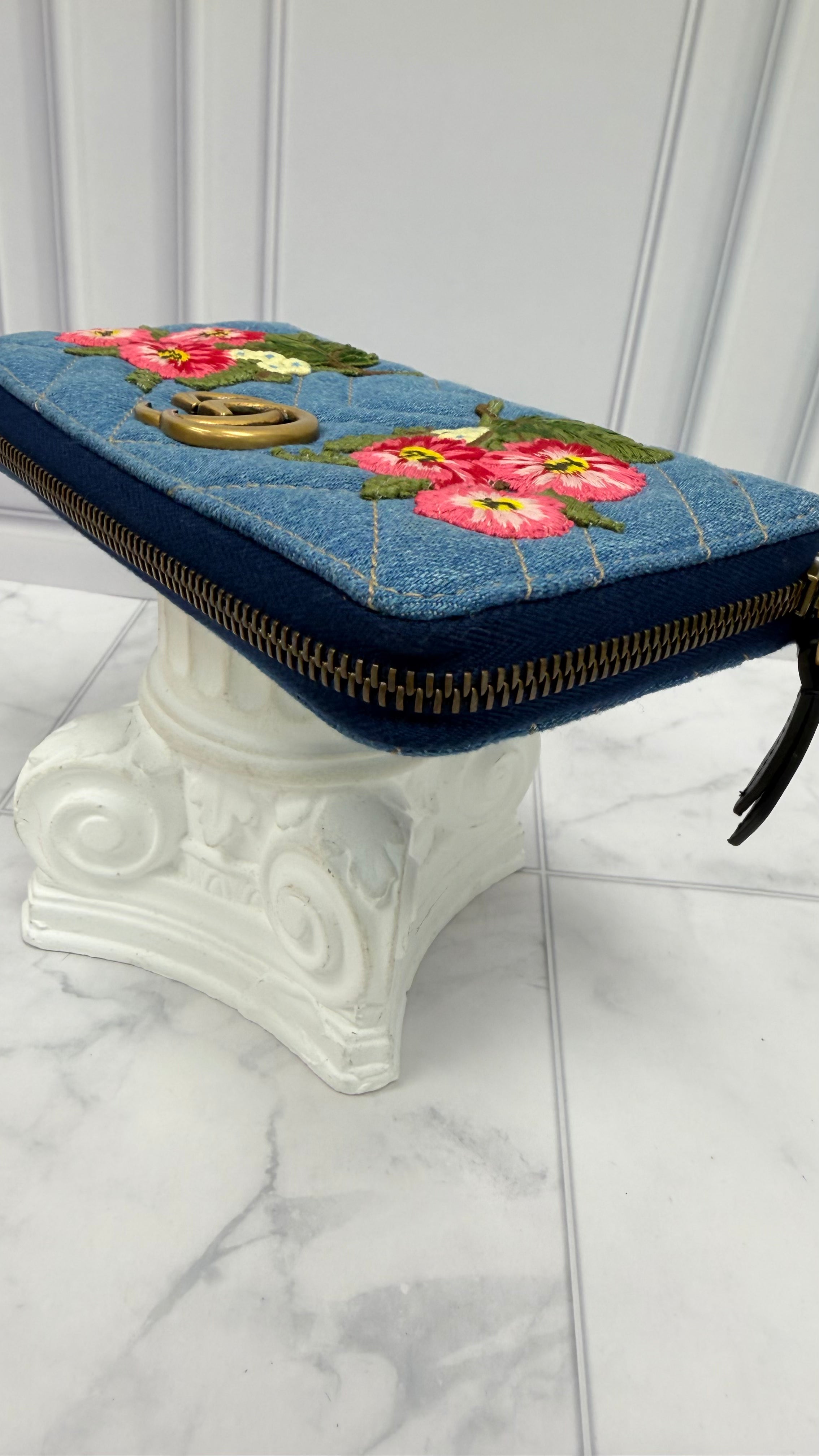 LIKE NEW- Gucci Denim Chevron Floral Embroidery Zippy Wallet