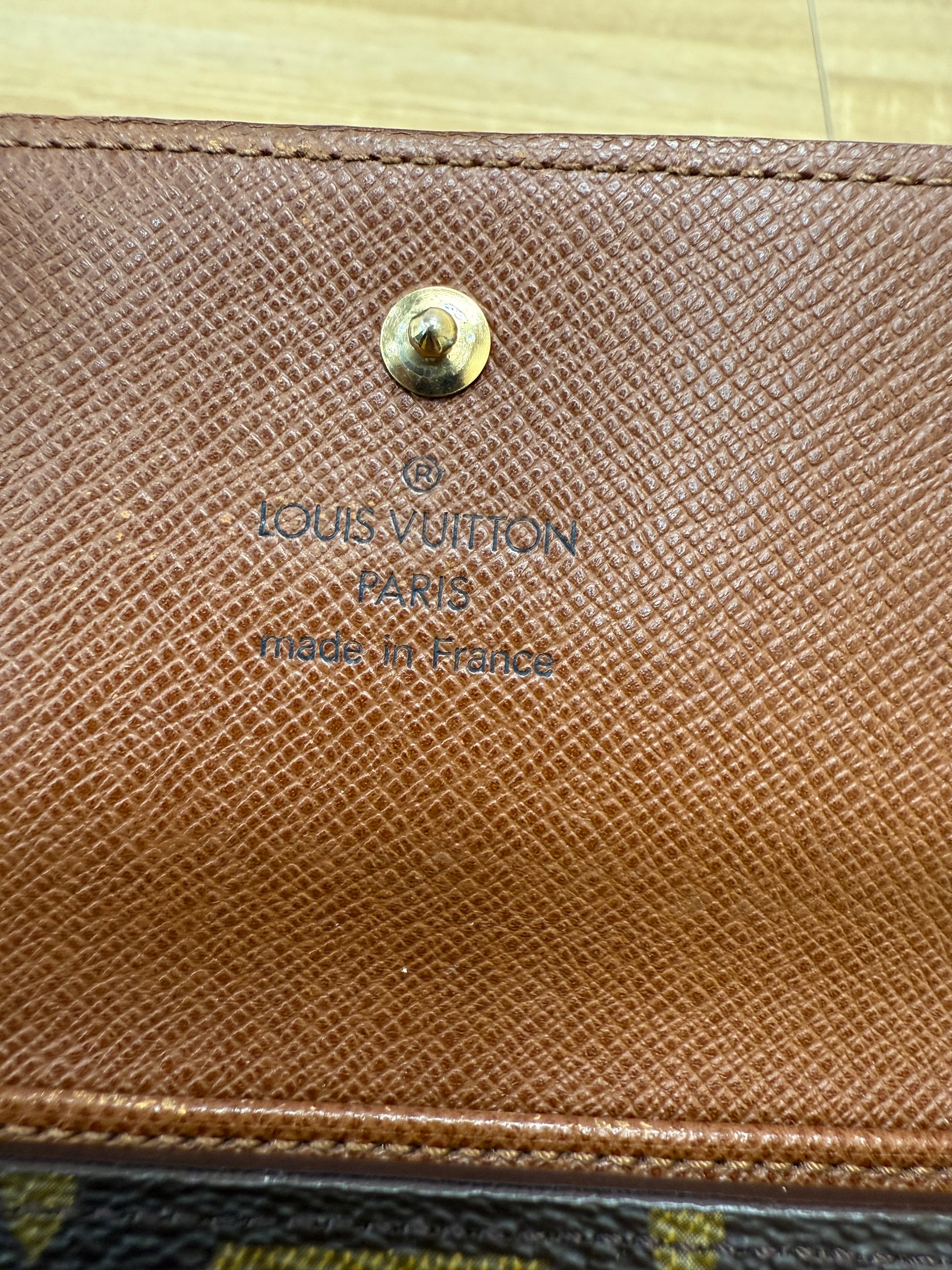 Louis Vuitton Monogram Elise Wallet