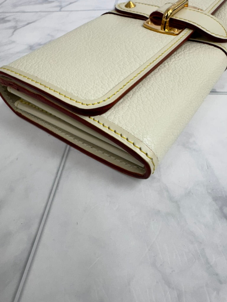 Louis Vuitton White Grained Leather Le Favori Long Wallet